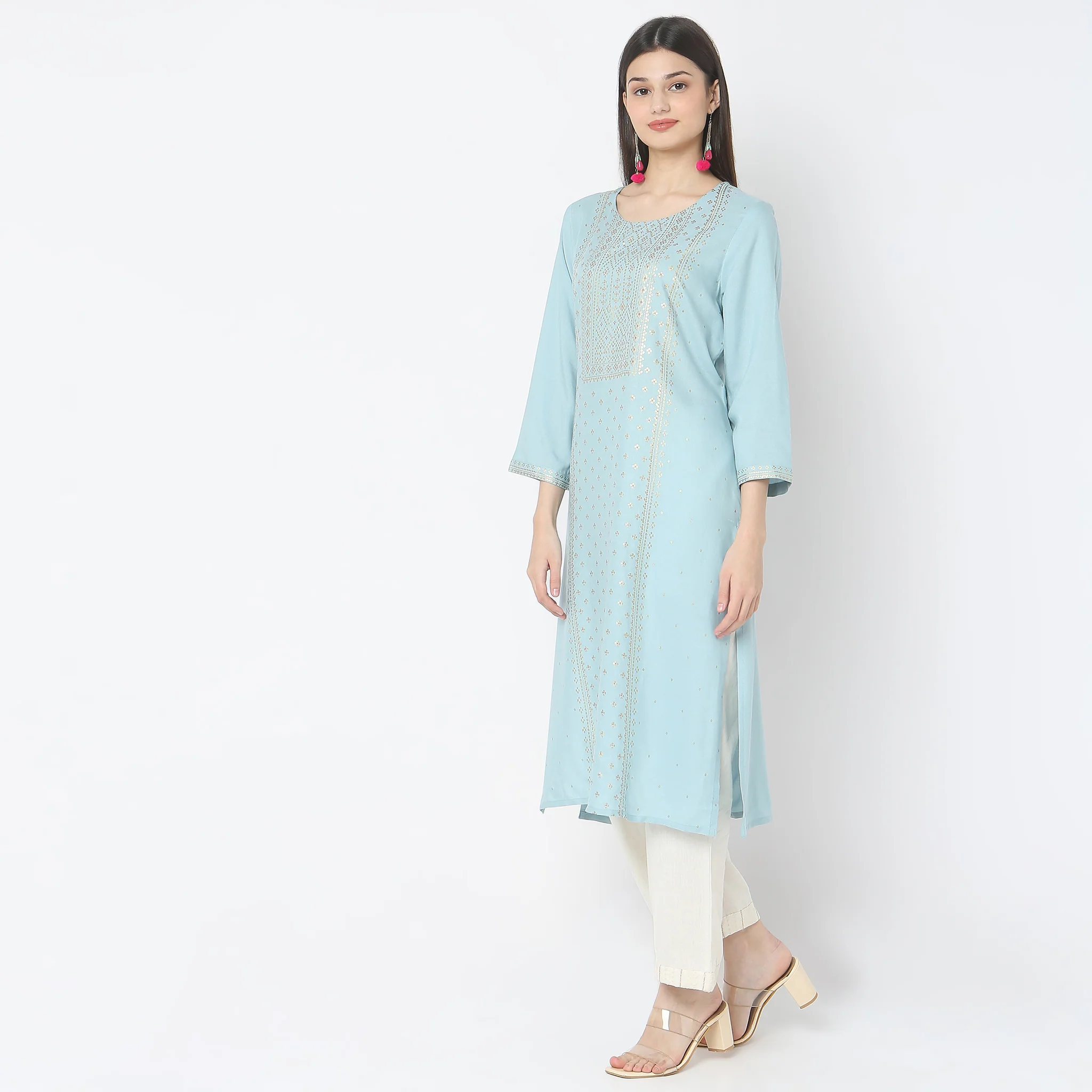 Straight Fit Printed Kurta - Image 10