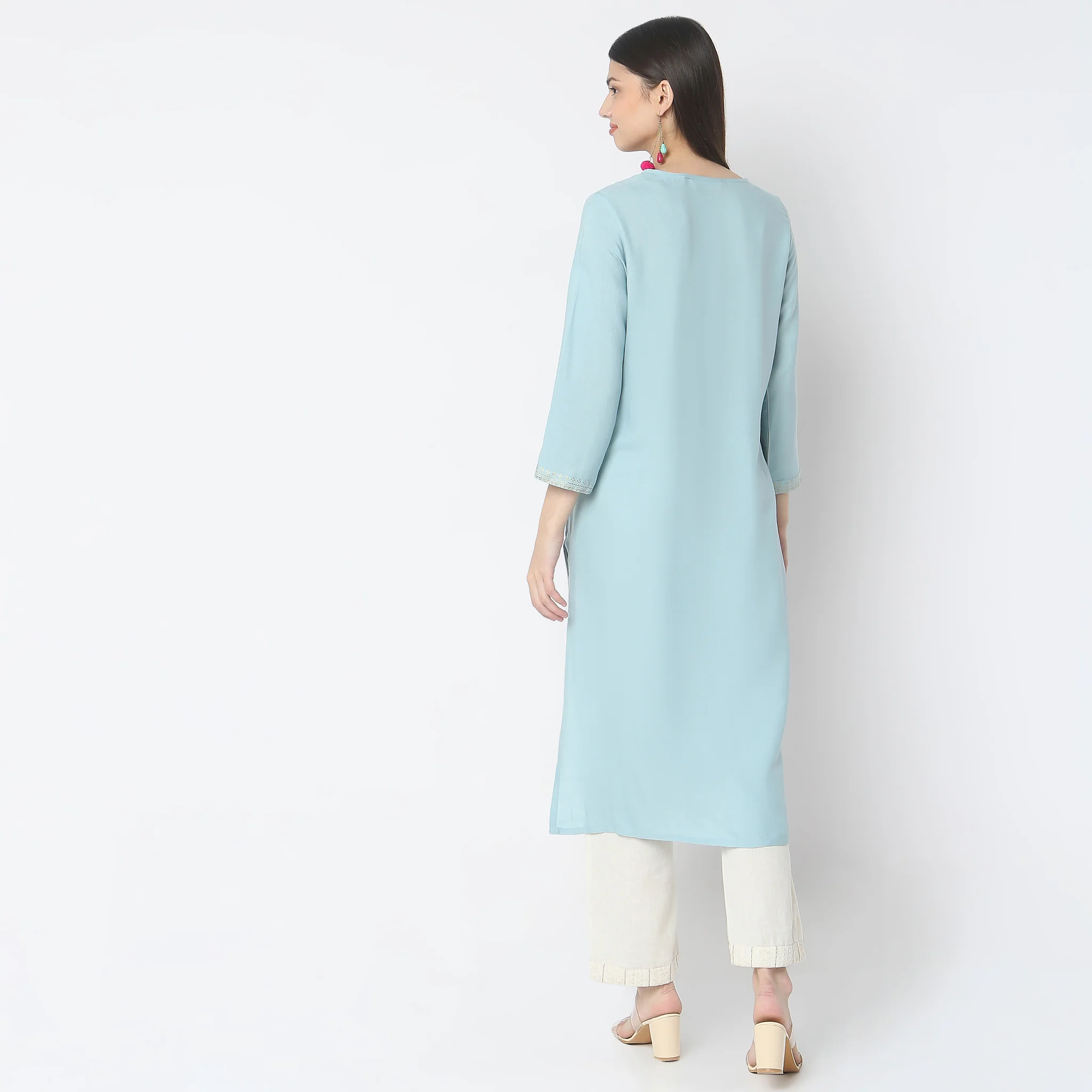 Straight Fit Printed Kurta - Image 8