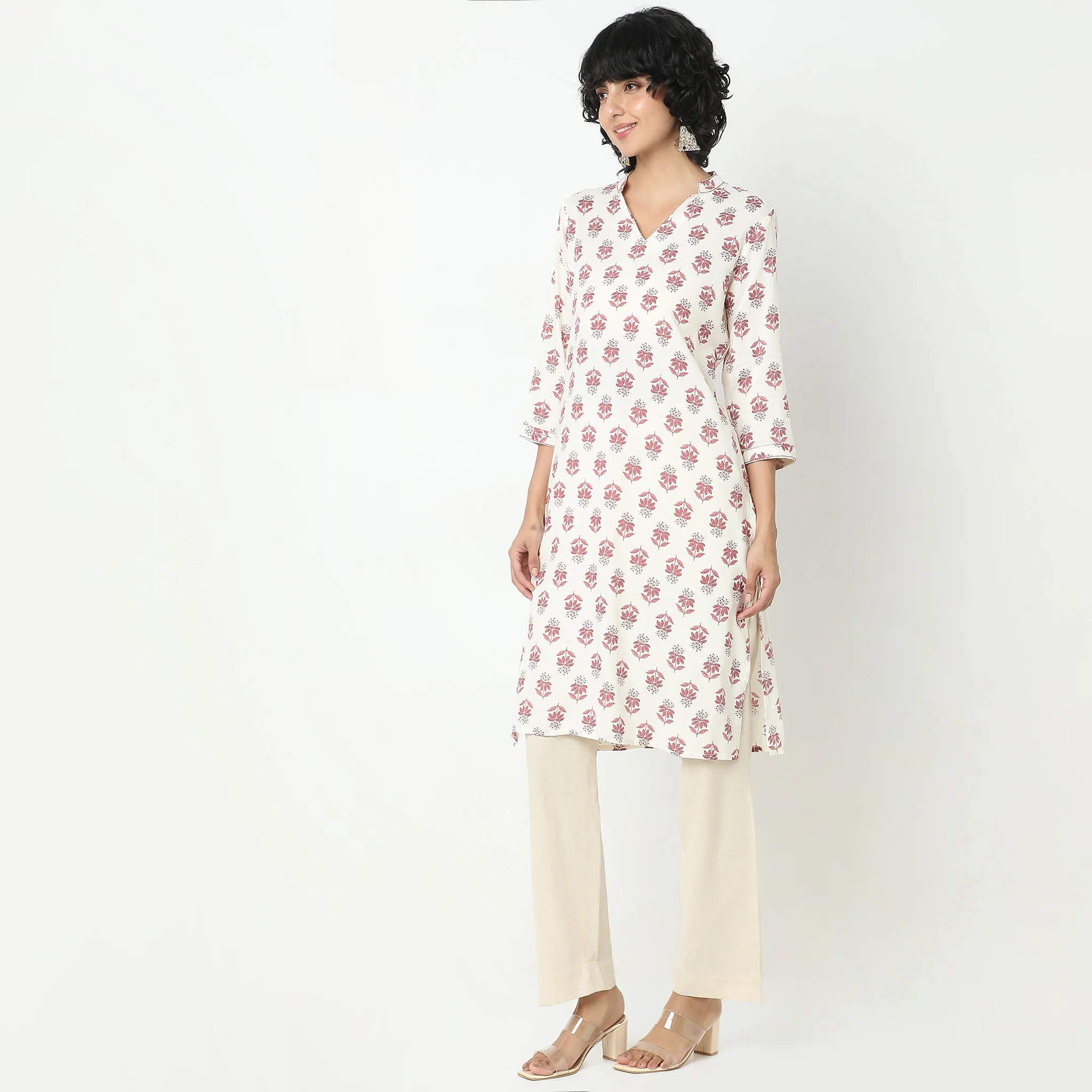 Straight Fit Printed Kurta - Image 5