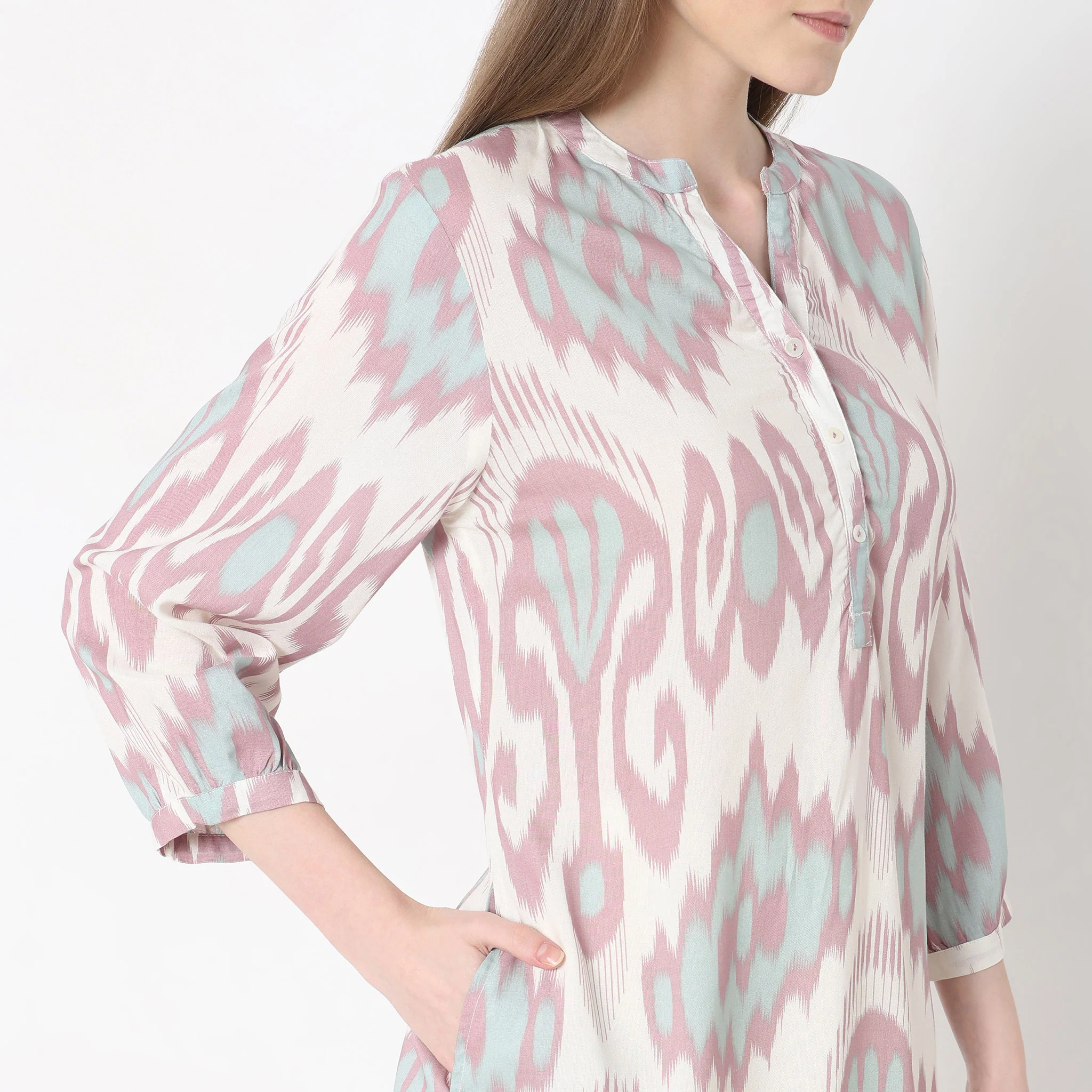 Straight Fit Printed Kurta - Image 4