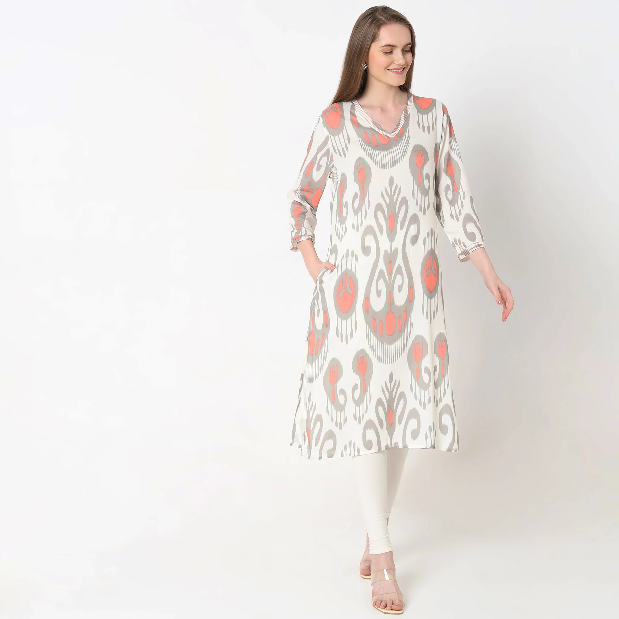 Straight Fit Printed Kurta - Image 2