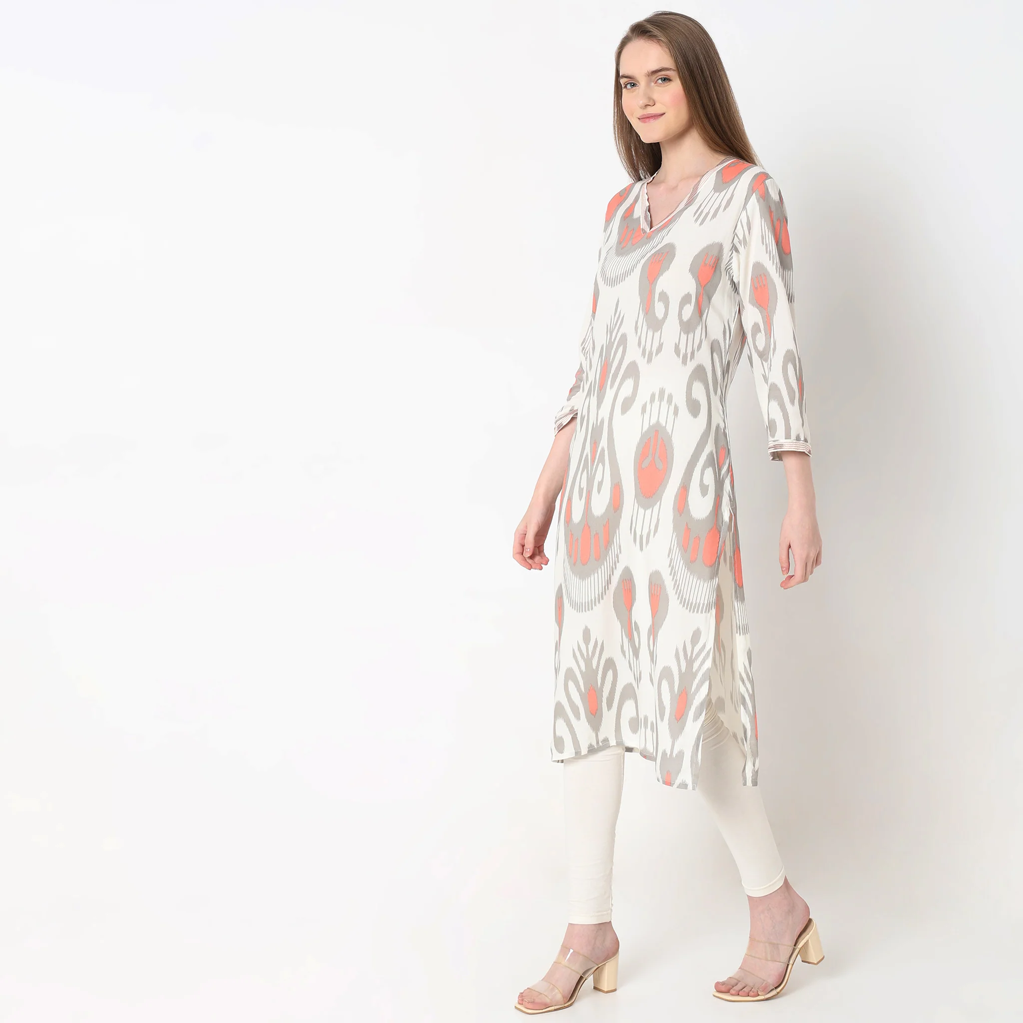 Straight Fit Printed Kurta - Image 5