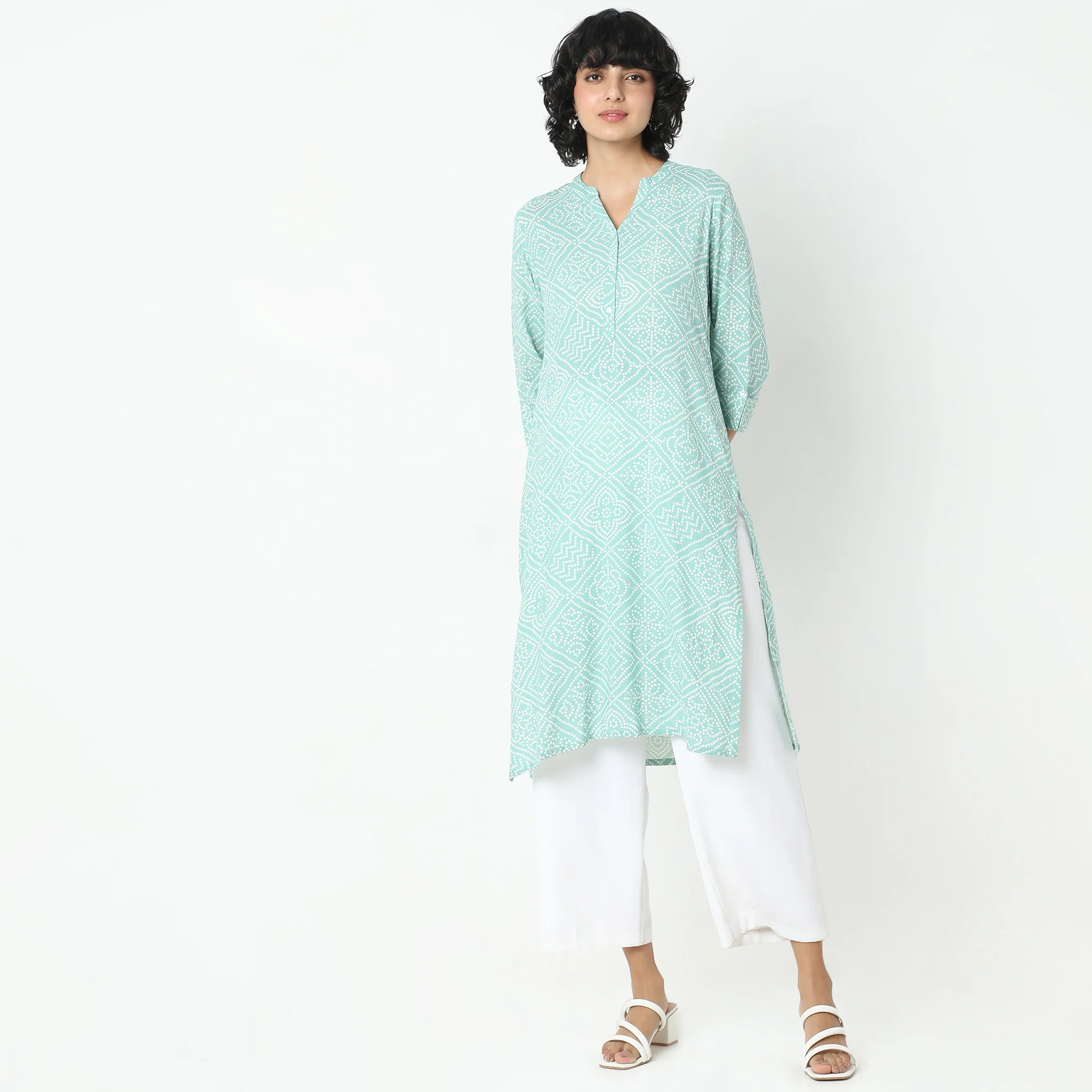 Straight Fit Printed Kurta - Image 7