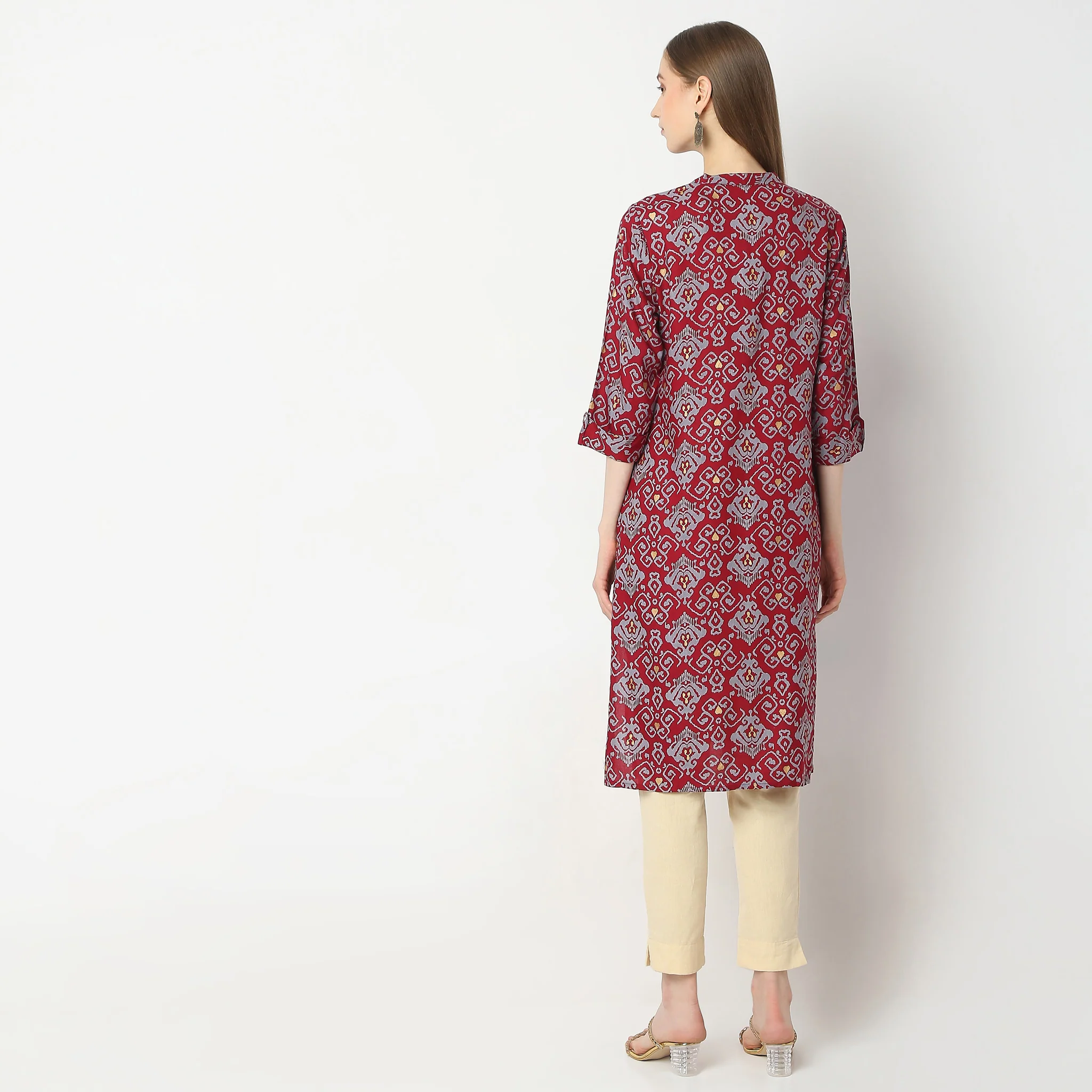 Straight Fit Printed Kurta - Image 8