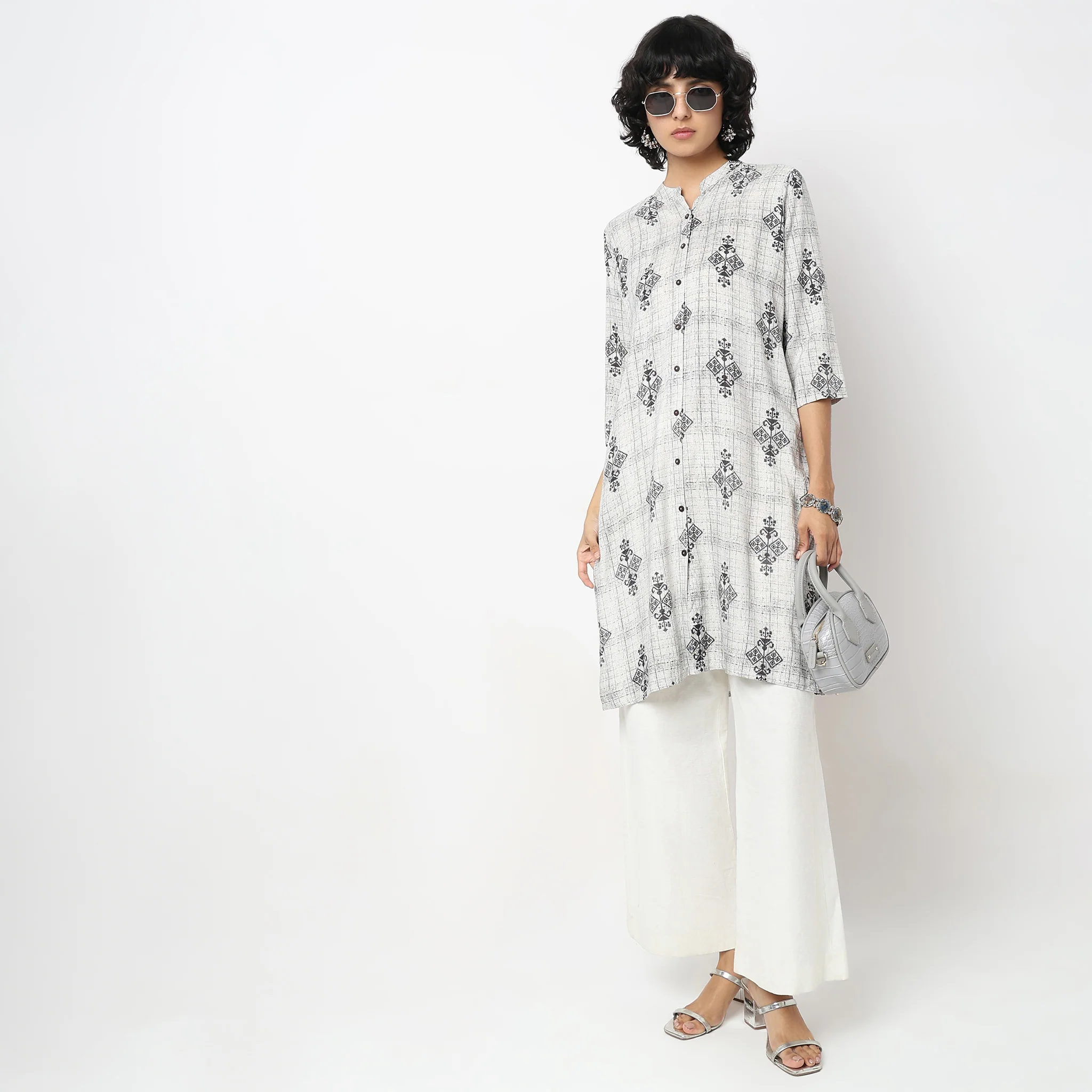 Straight Fit Printed Kurta