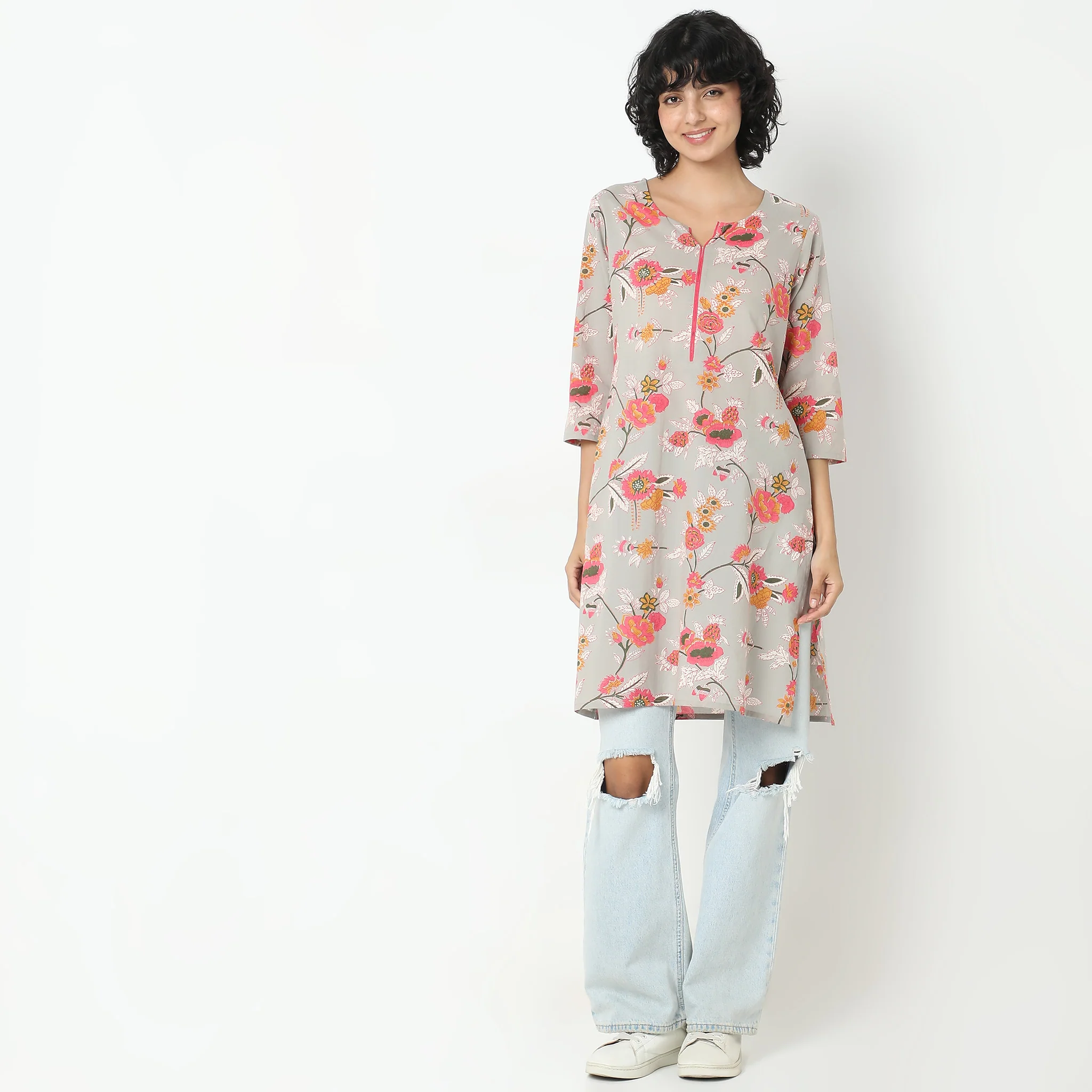 Straight Fit Printed Kurta - Image 2
