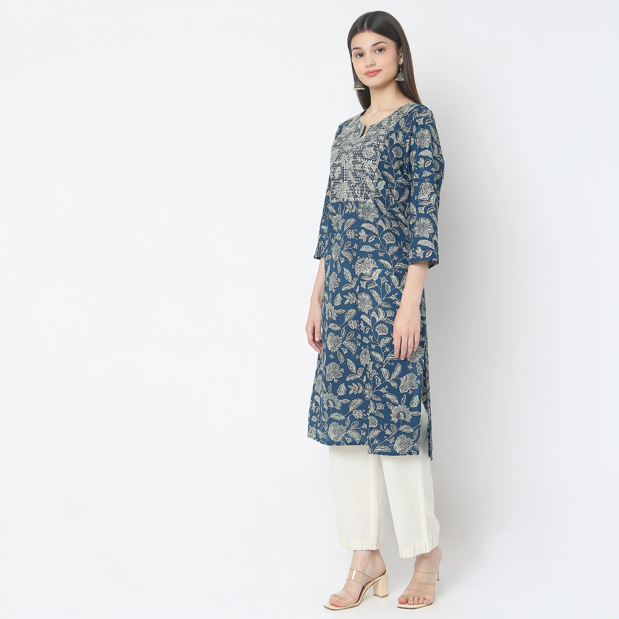 Straight Fit Printed Kurta - Image 5