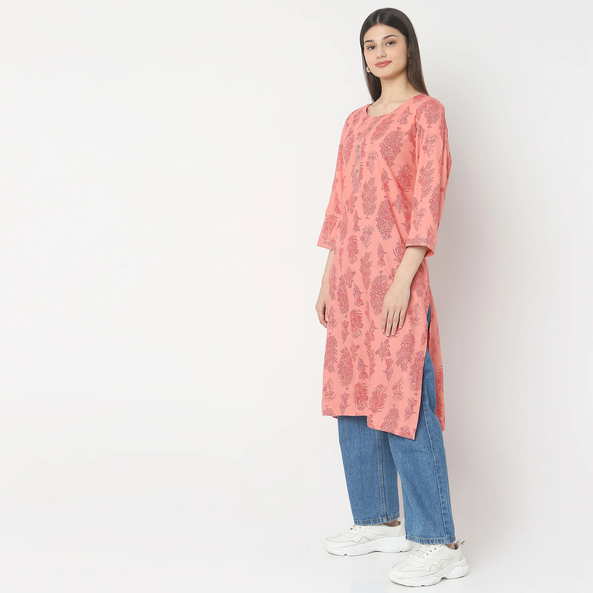 Straight Fit Printed Kurta - Image 5