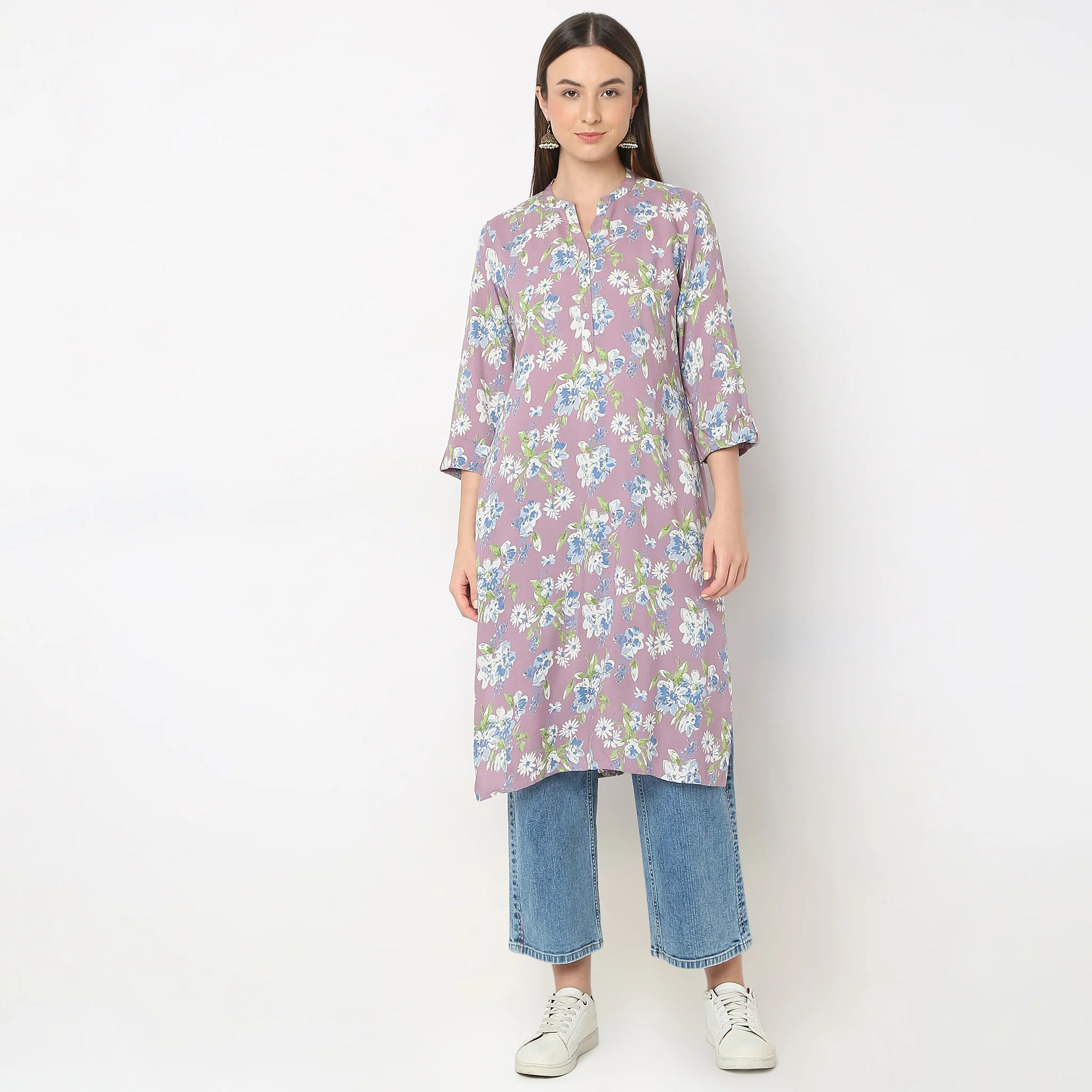 Straight Fit Printed Kurta - Image 2