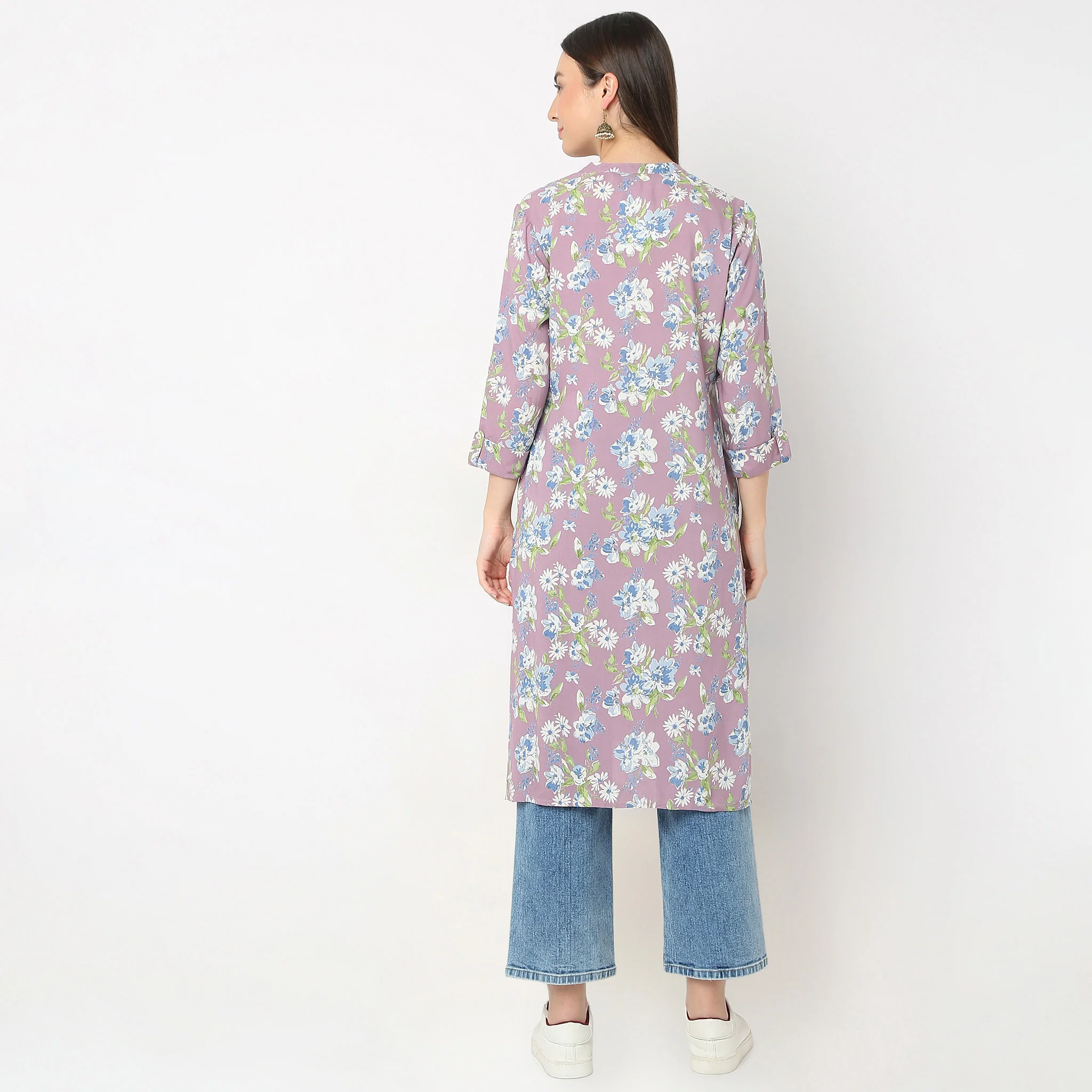 Straight Fit Printed Kurta - Image 3