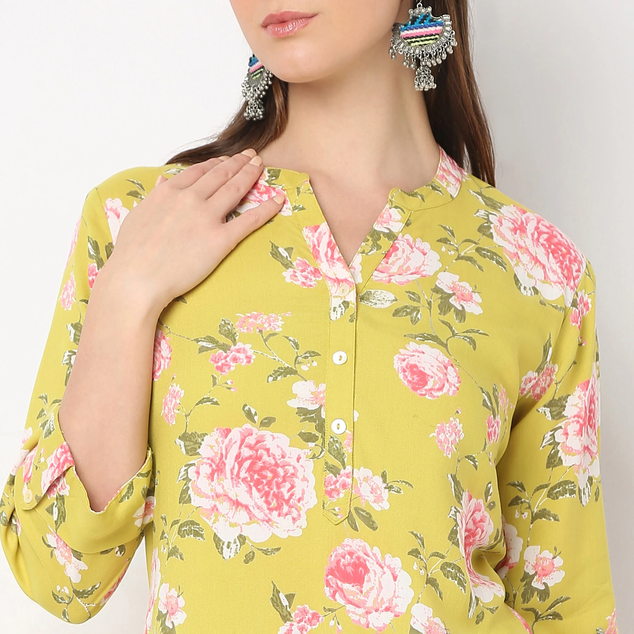 Straight Fit Printed Kurta - Image 4