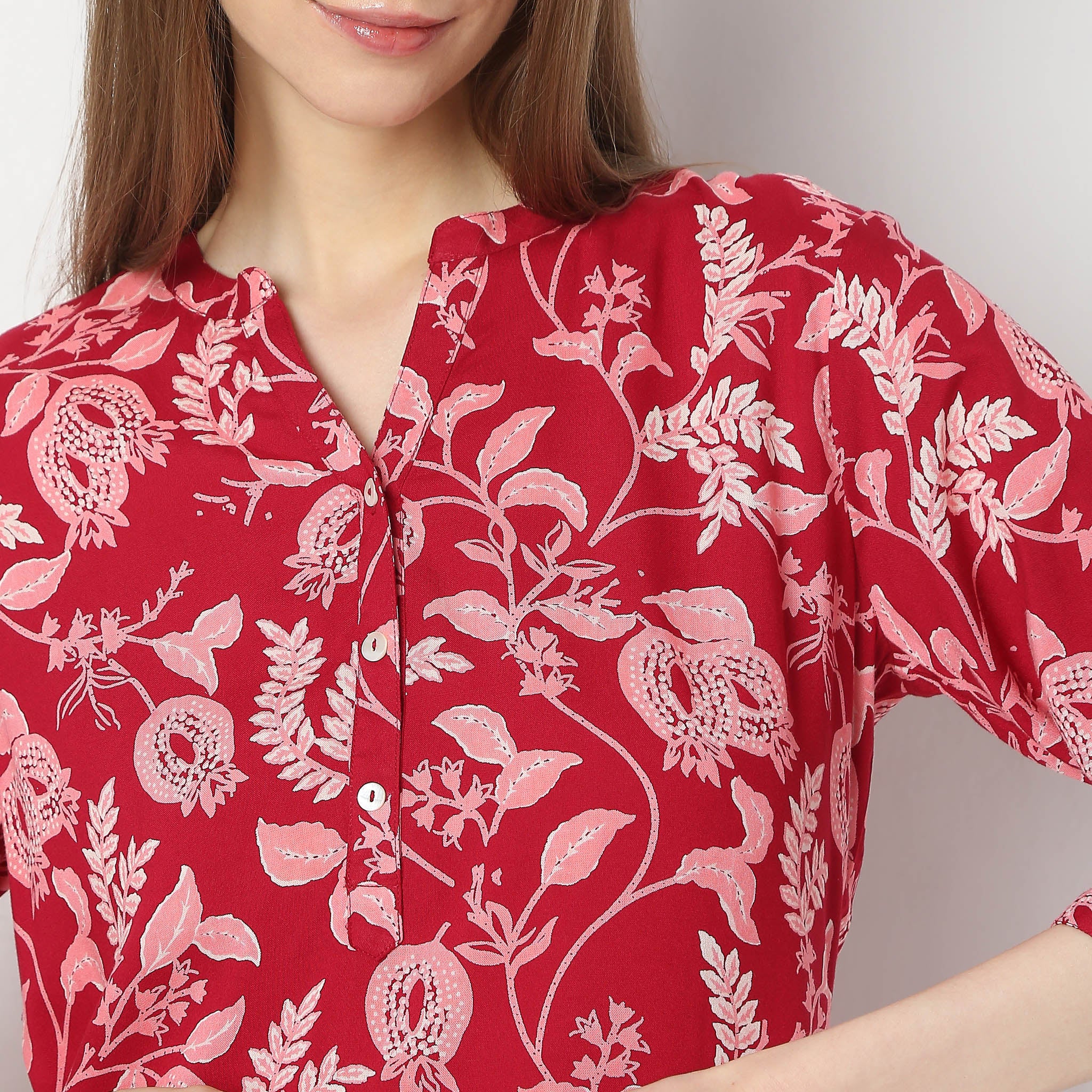 Straight Fit Printed Kurta - Image 4