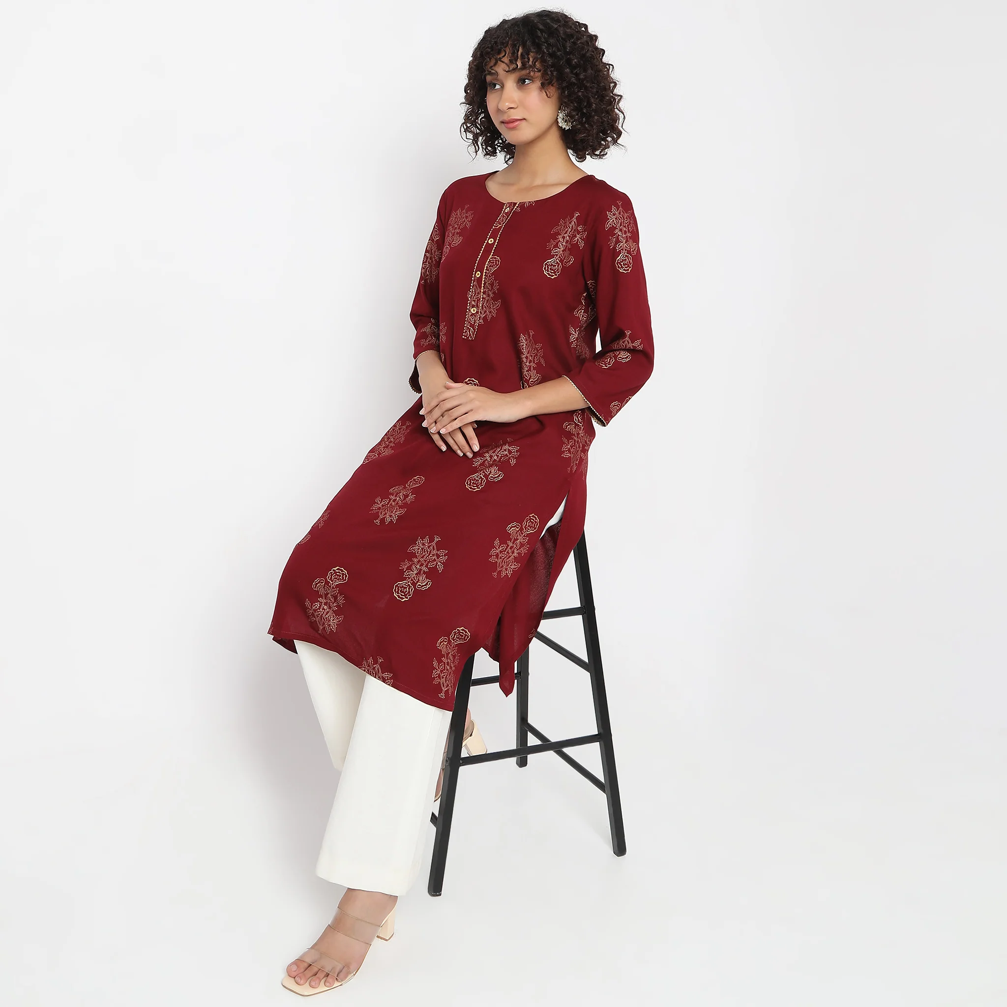 Straight Fit Printed Kurta - Image 6