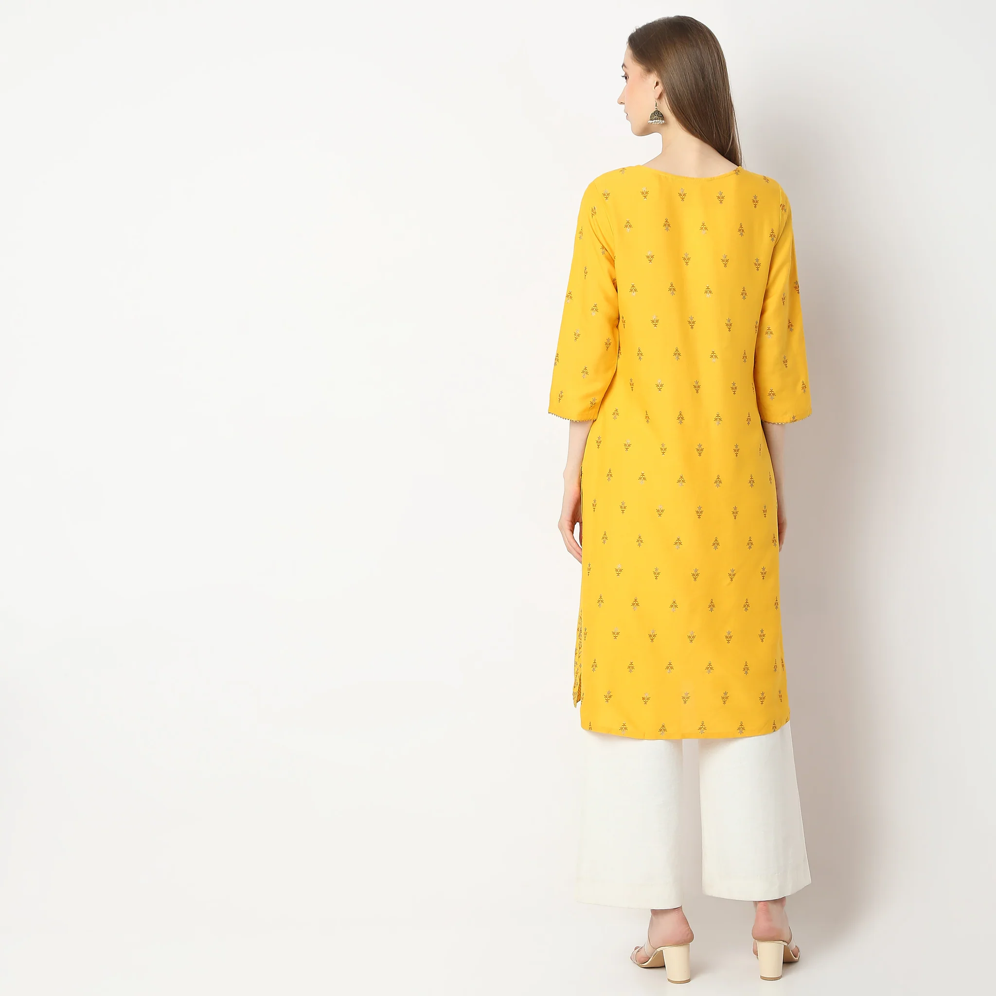 Straight Fit Printed Kurta - Image 3