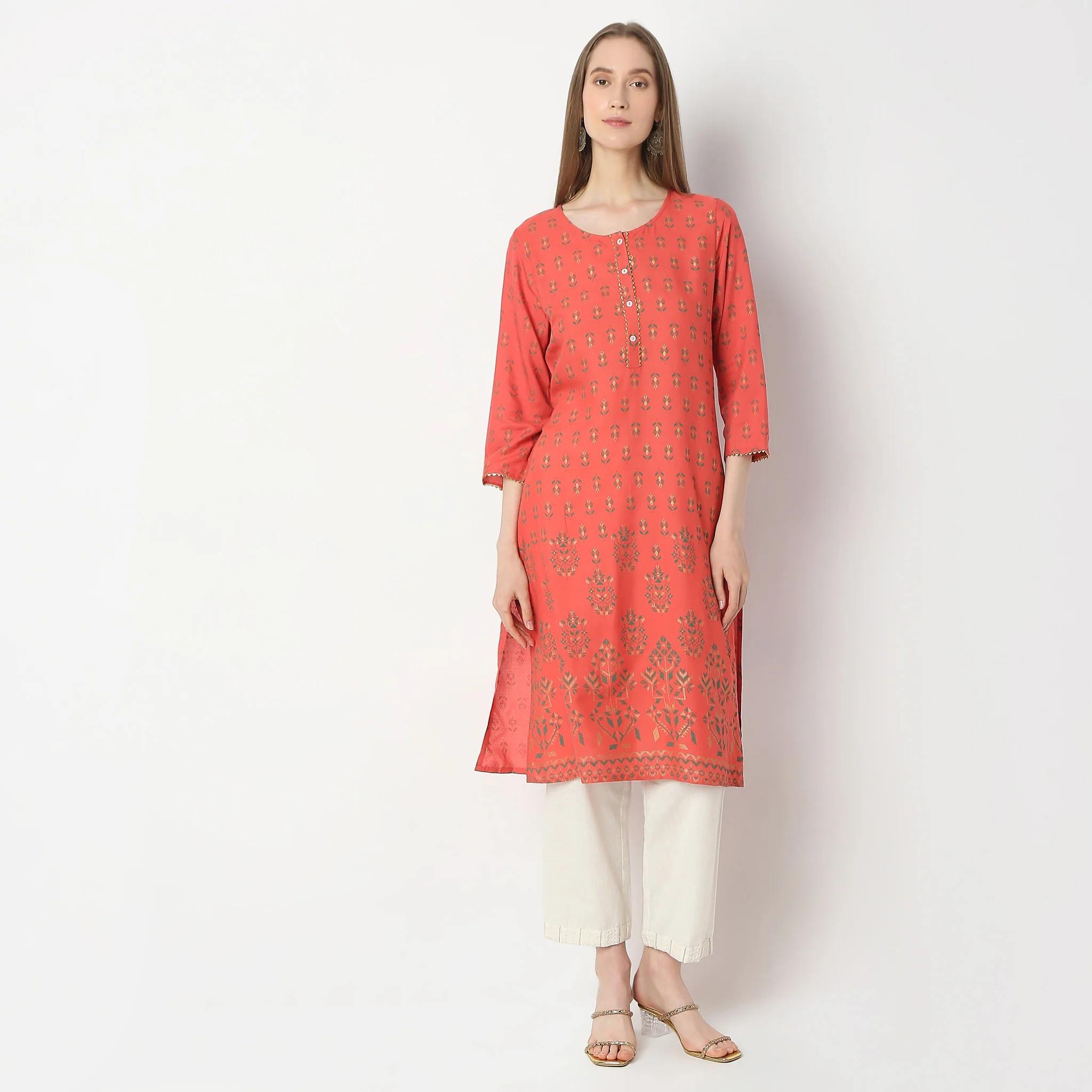 Straight Fit Printed Kurta - Image 2