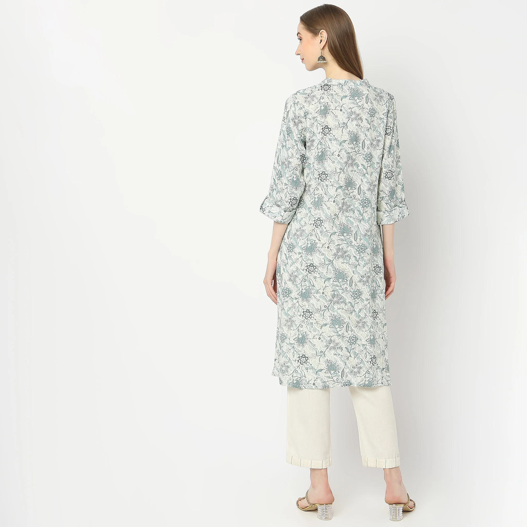 Straight Fit Printed Kurta - Image 8