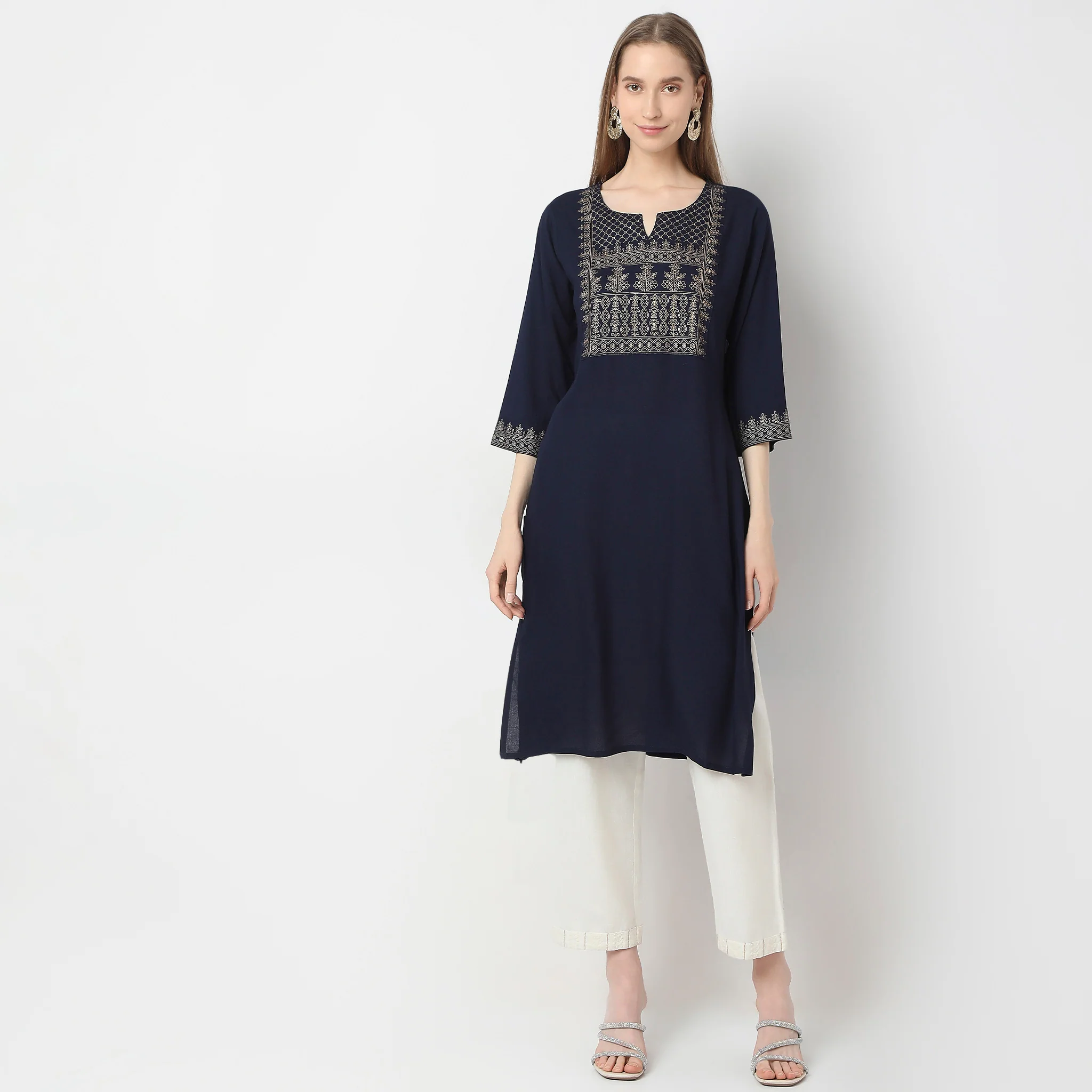 Straight Fit Printed Kurta - Image 2