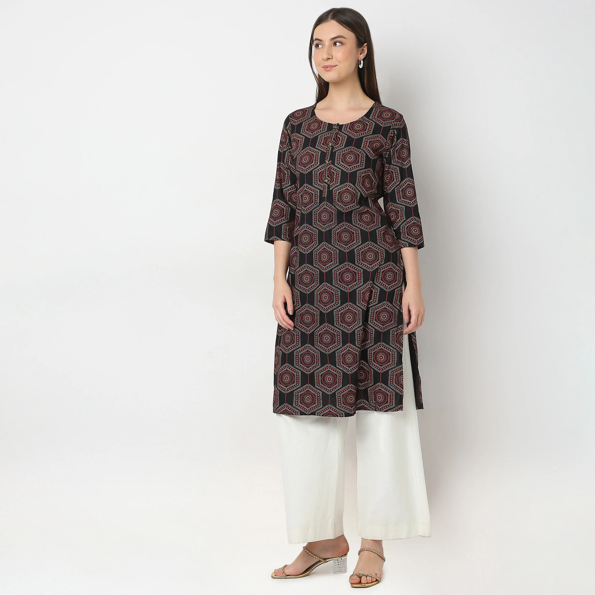 Straight Fit Printed Kurta - Image 5