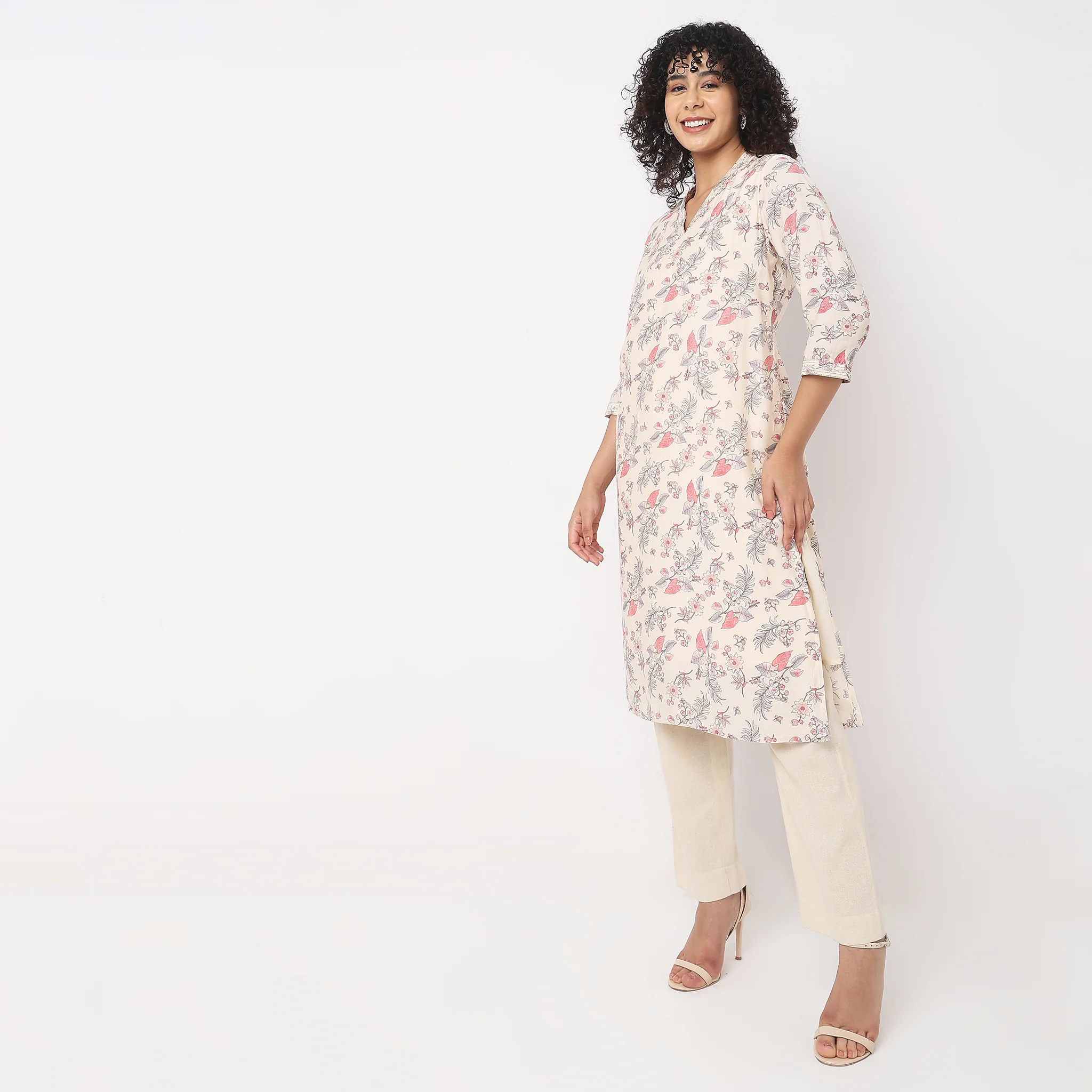 Straight Fit Printed Kurta - Image 2