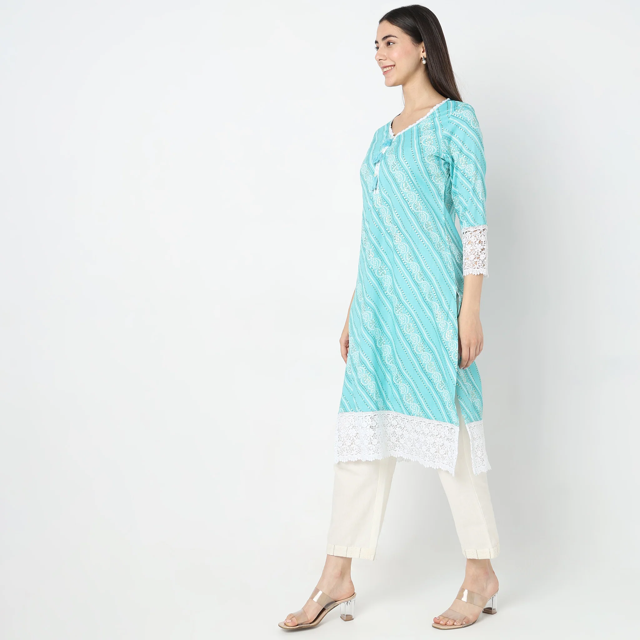 Straight Fit Printed Kurta - Image 10