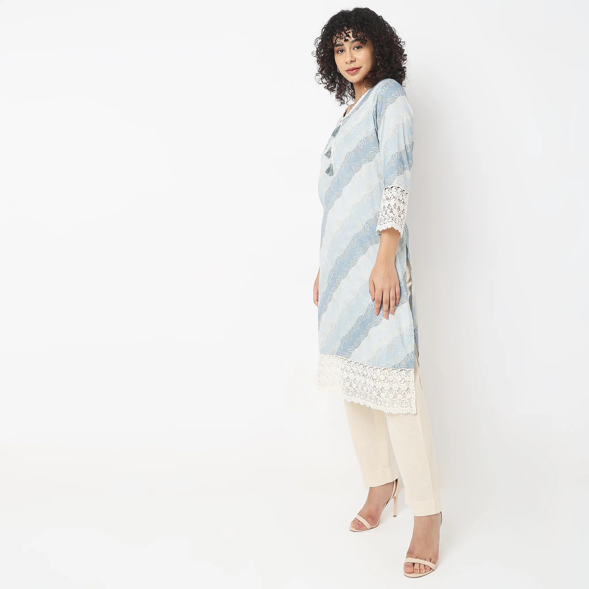 Straight Fit Printed Kurta - Image 10