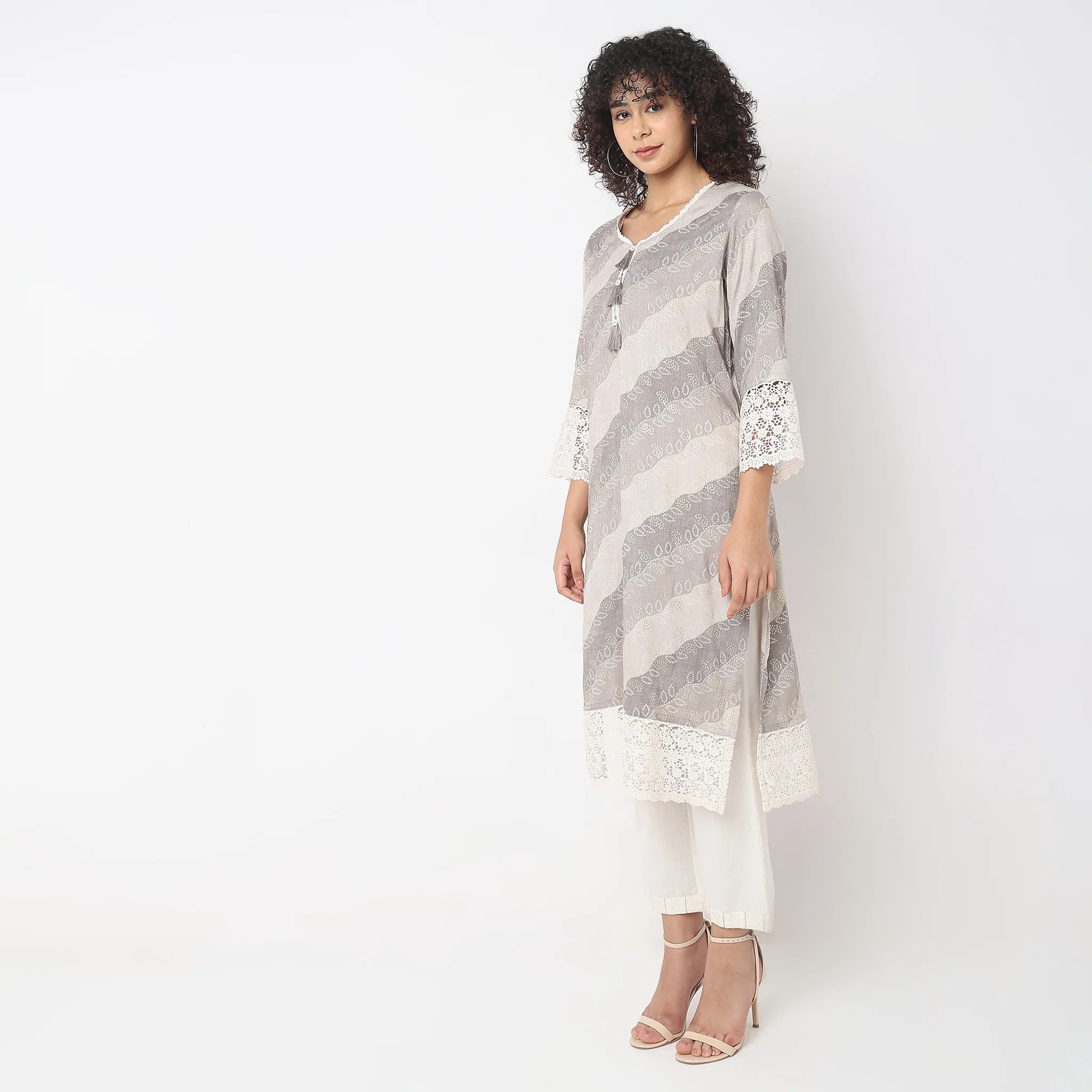 Straight Fit Printed Kurta - Image 5