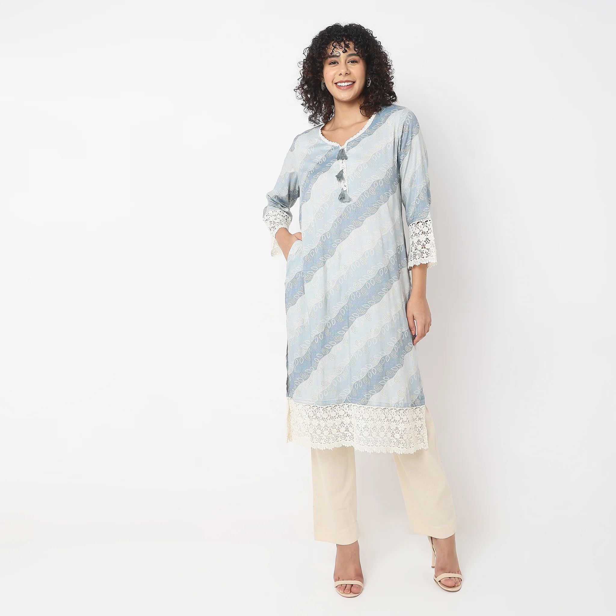 Straight Fit Printed Kurta - Image 7