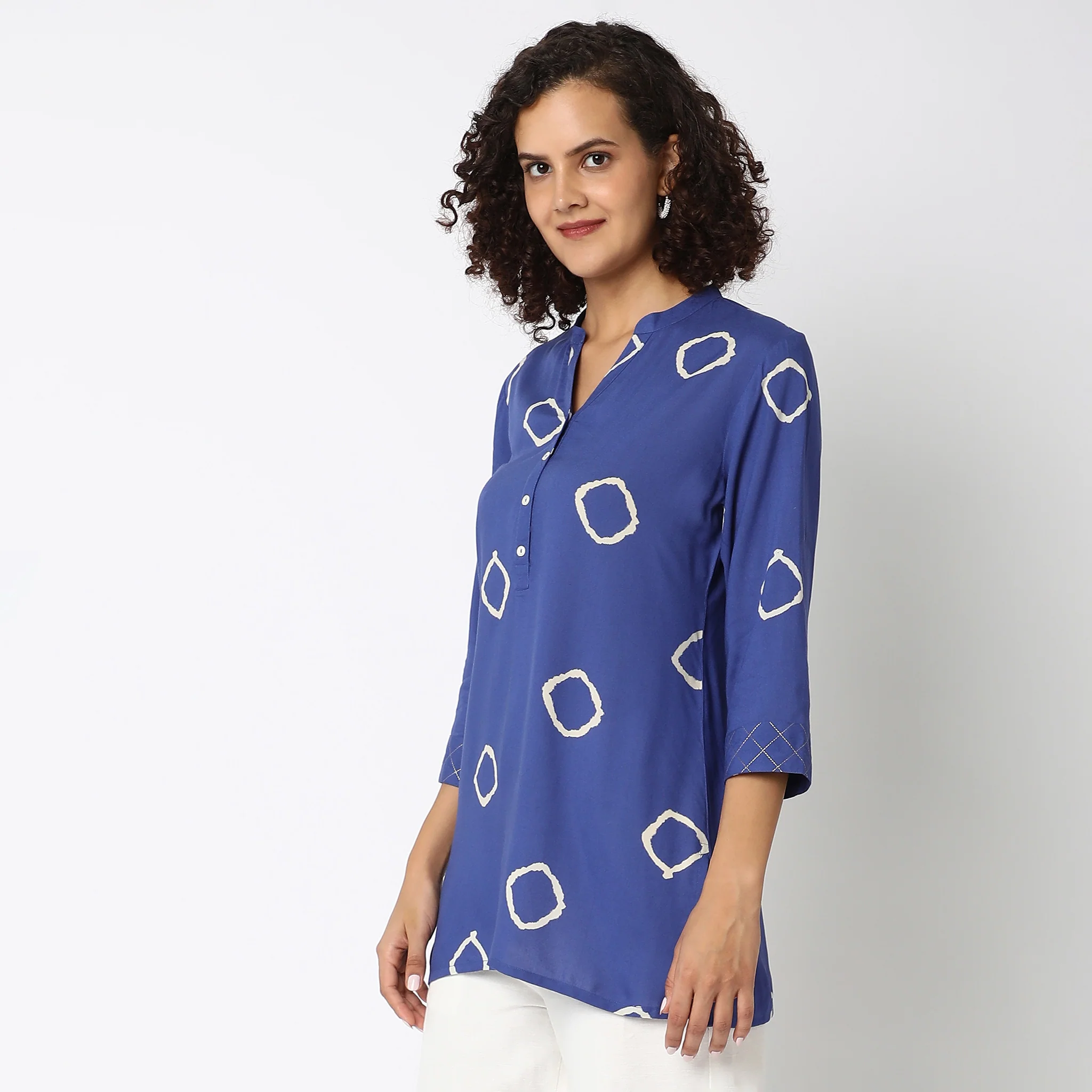 Straight Fit Printed Kurta - Image 5