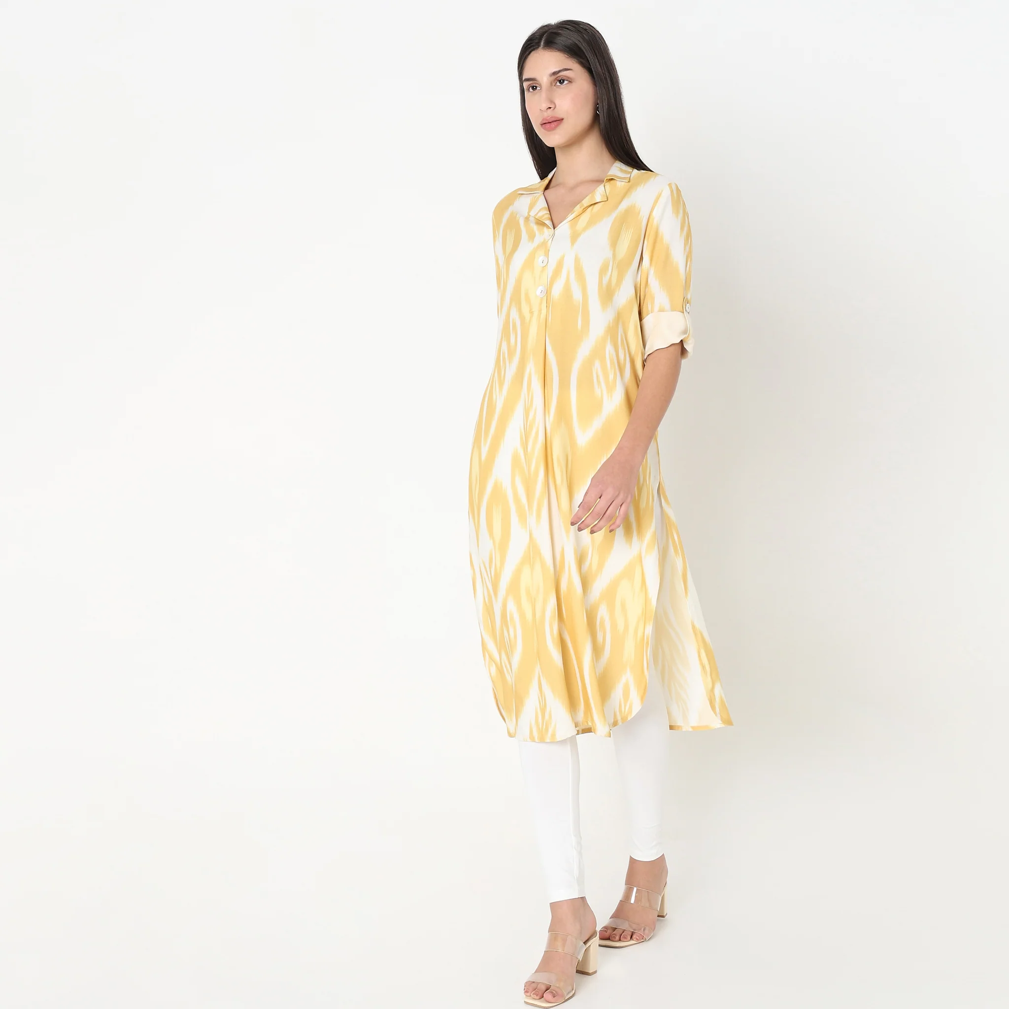 Straight Fit Printed Kurta - Image 4