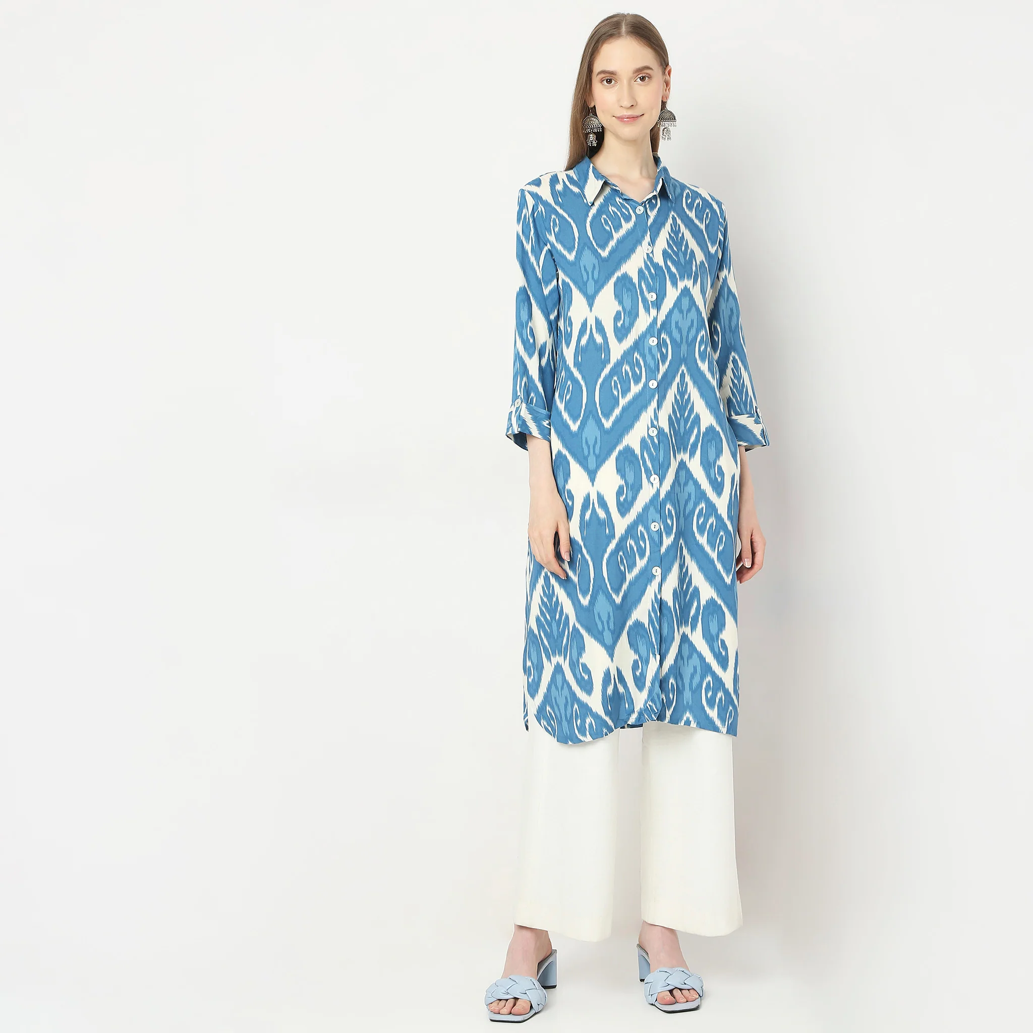 Straight Fit Printed Kurta - Image 7