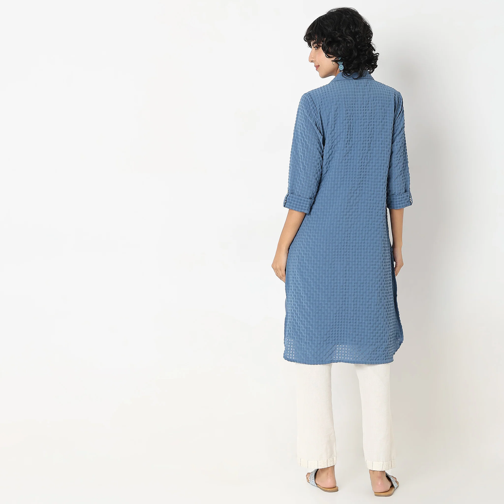 Straight Fit Printed Kurta - Image 3