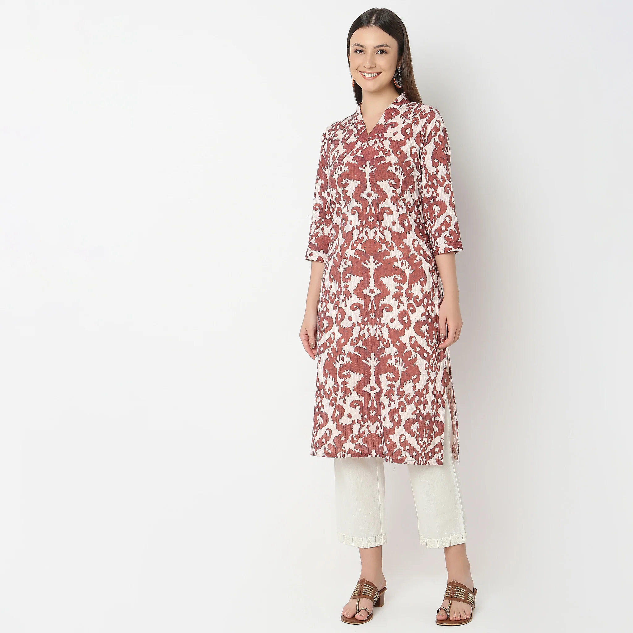 Straight Fit Printed Kurta - Image 5
