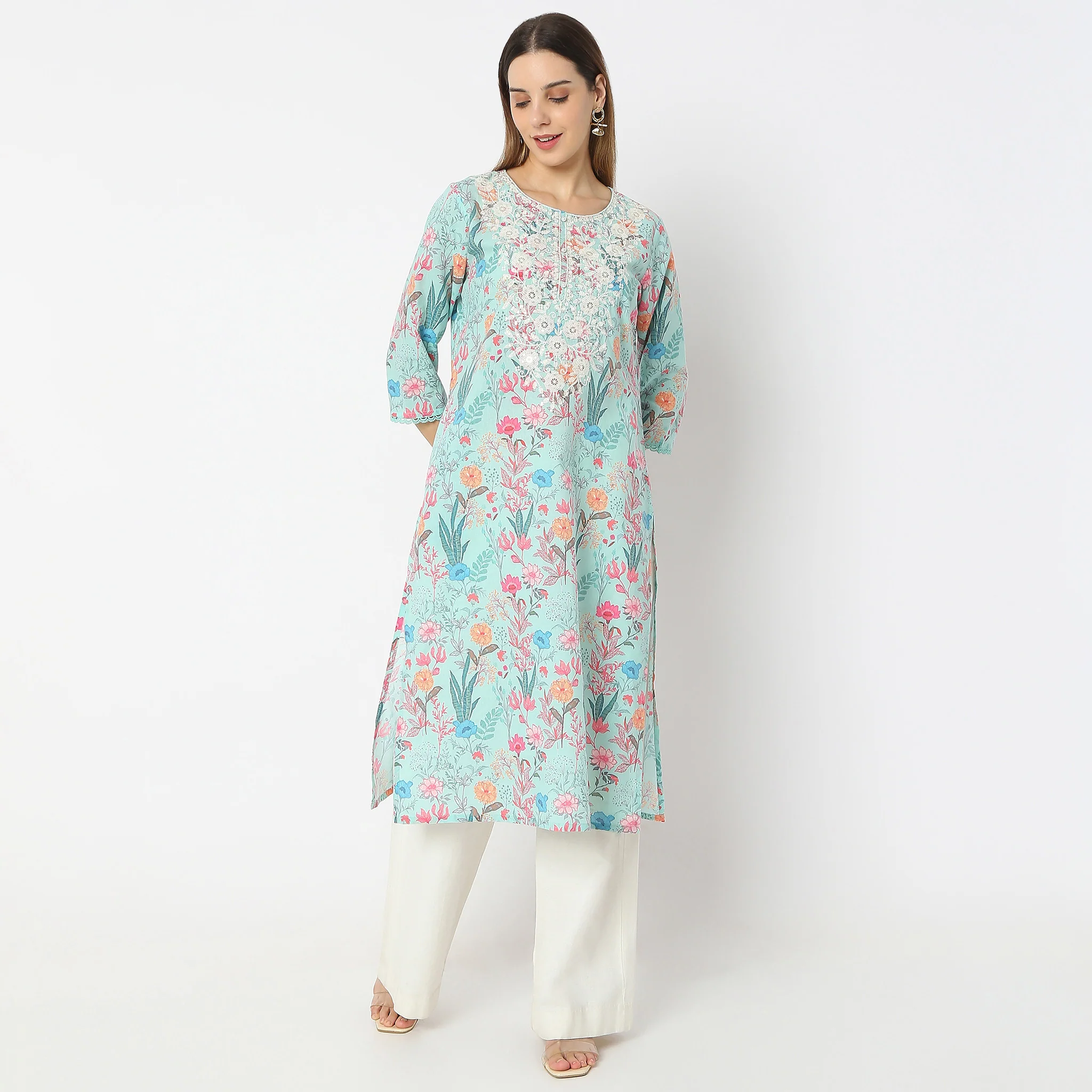 Straight Fit Printed Kurta - Image 2