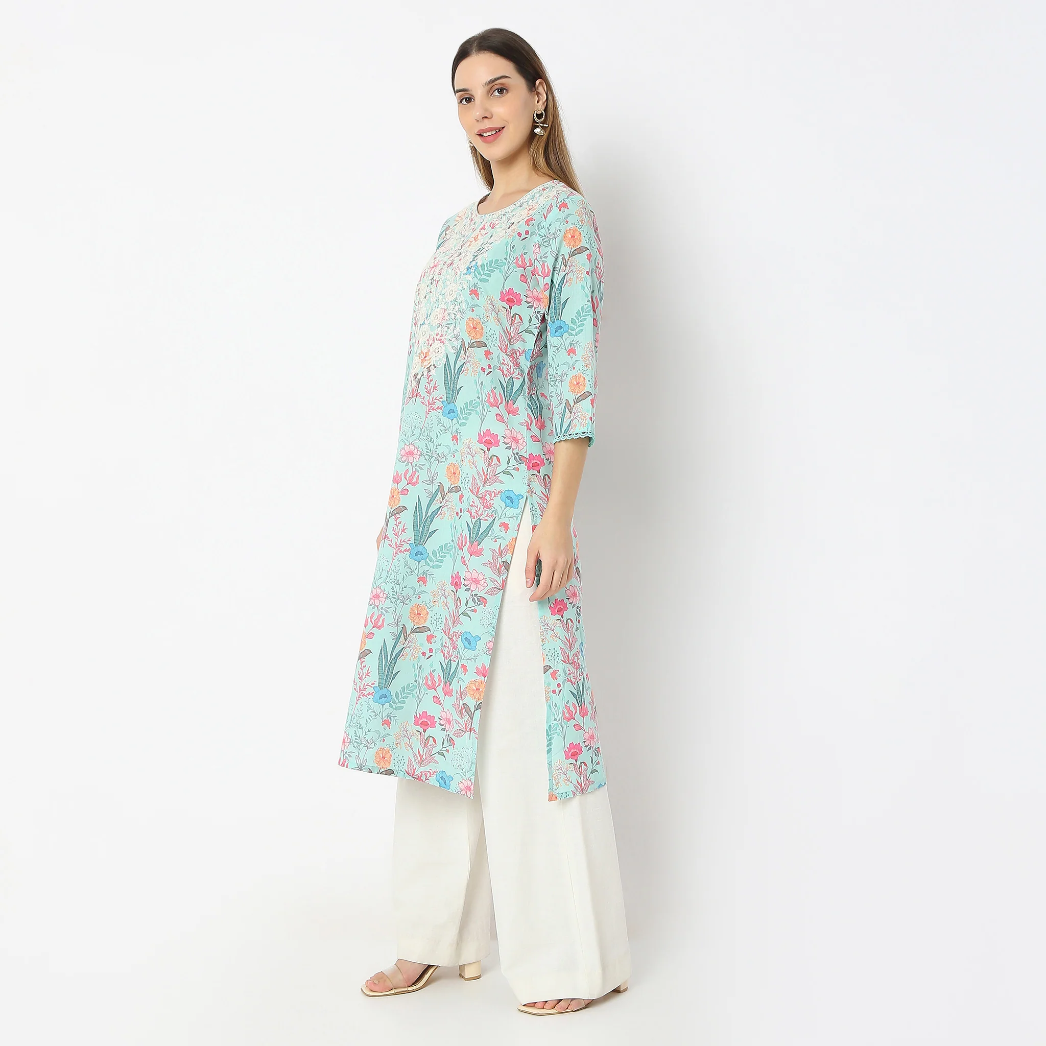 Straight Fit Printed Kurta - Image 5
