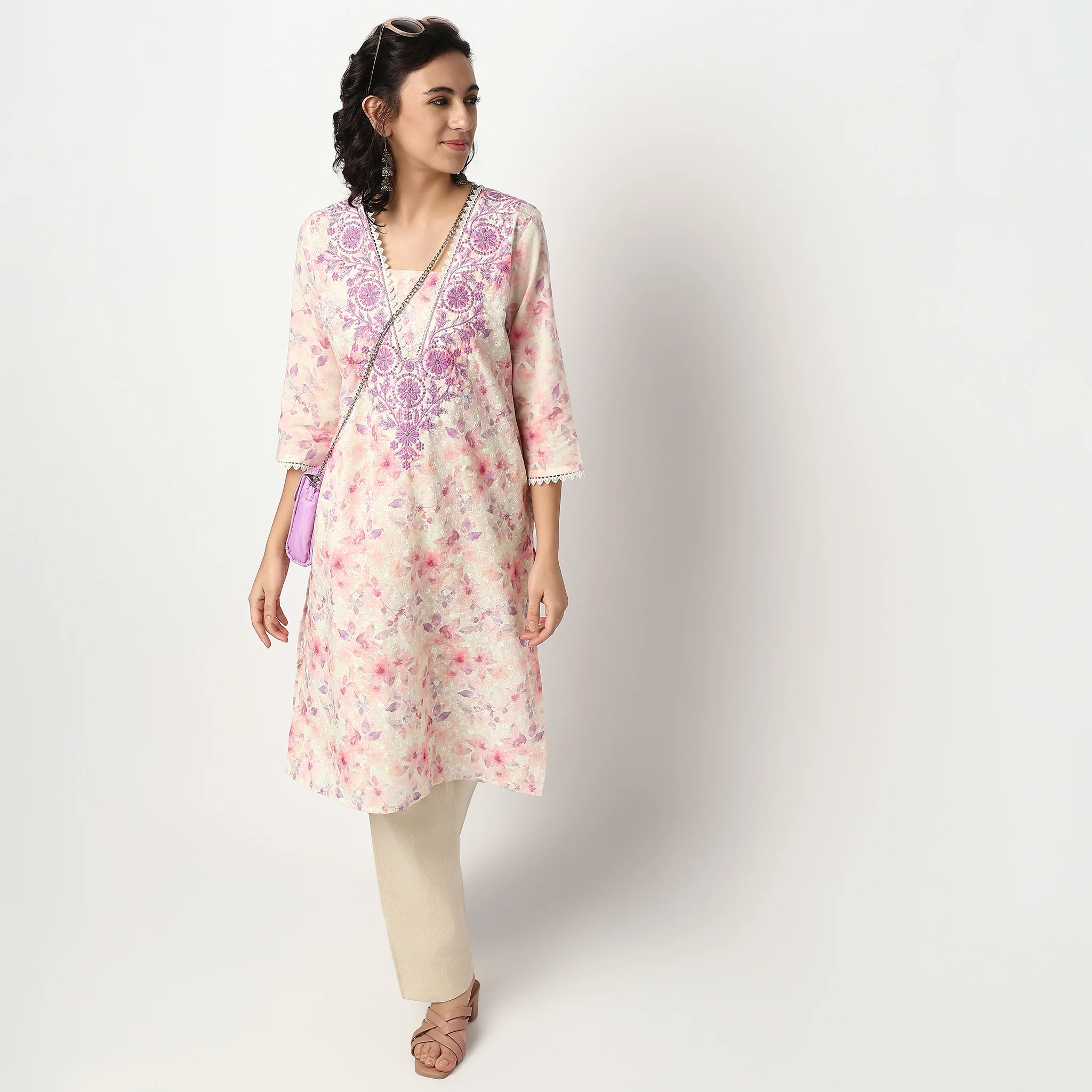 Printed V-Neck Kurta - Image 6