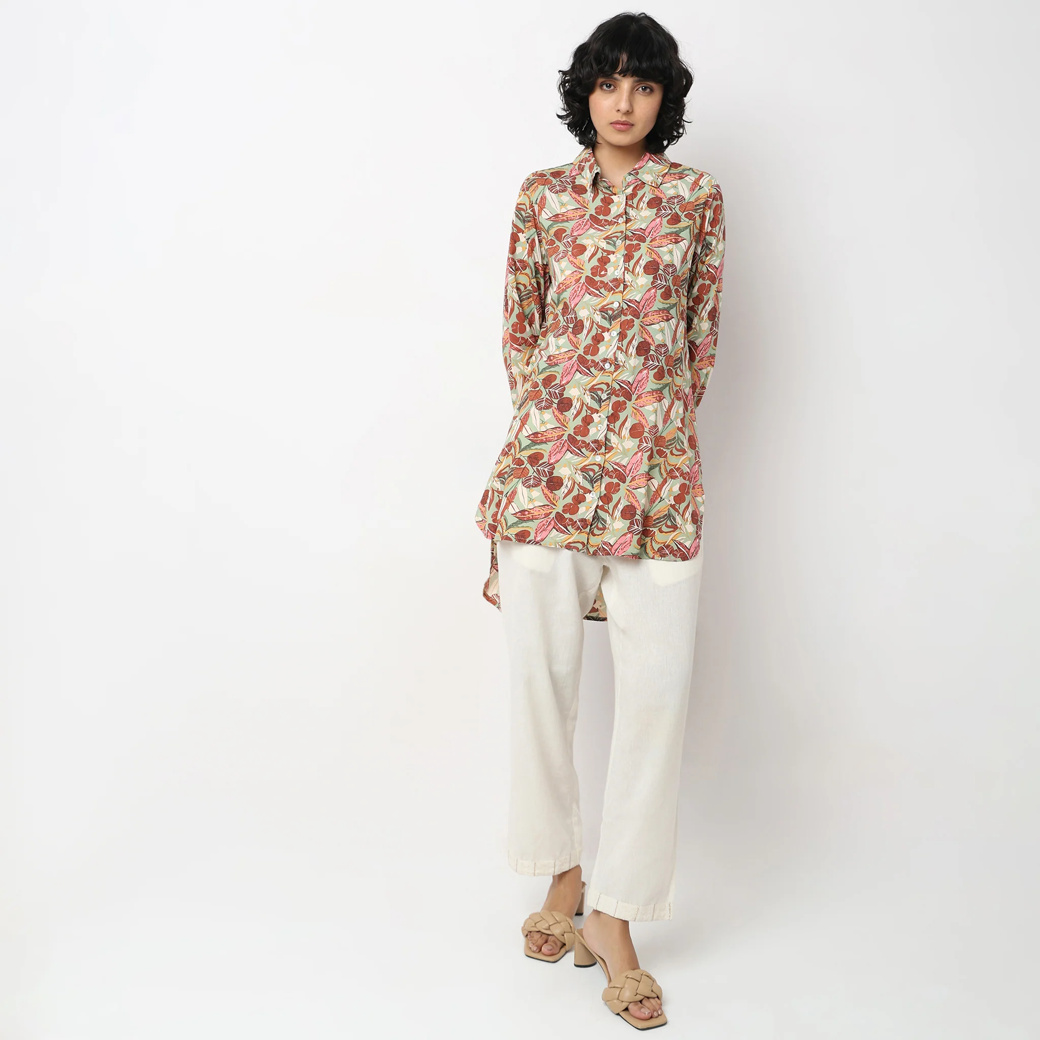 Straight Fit Printed Kurta - Image 2