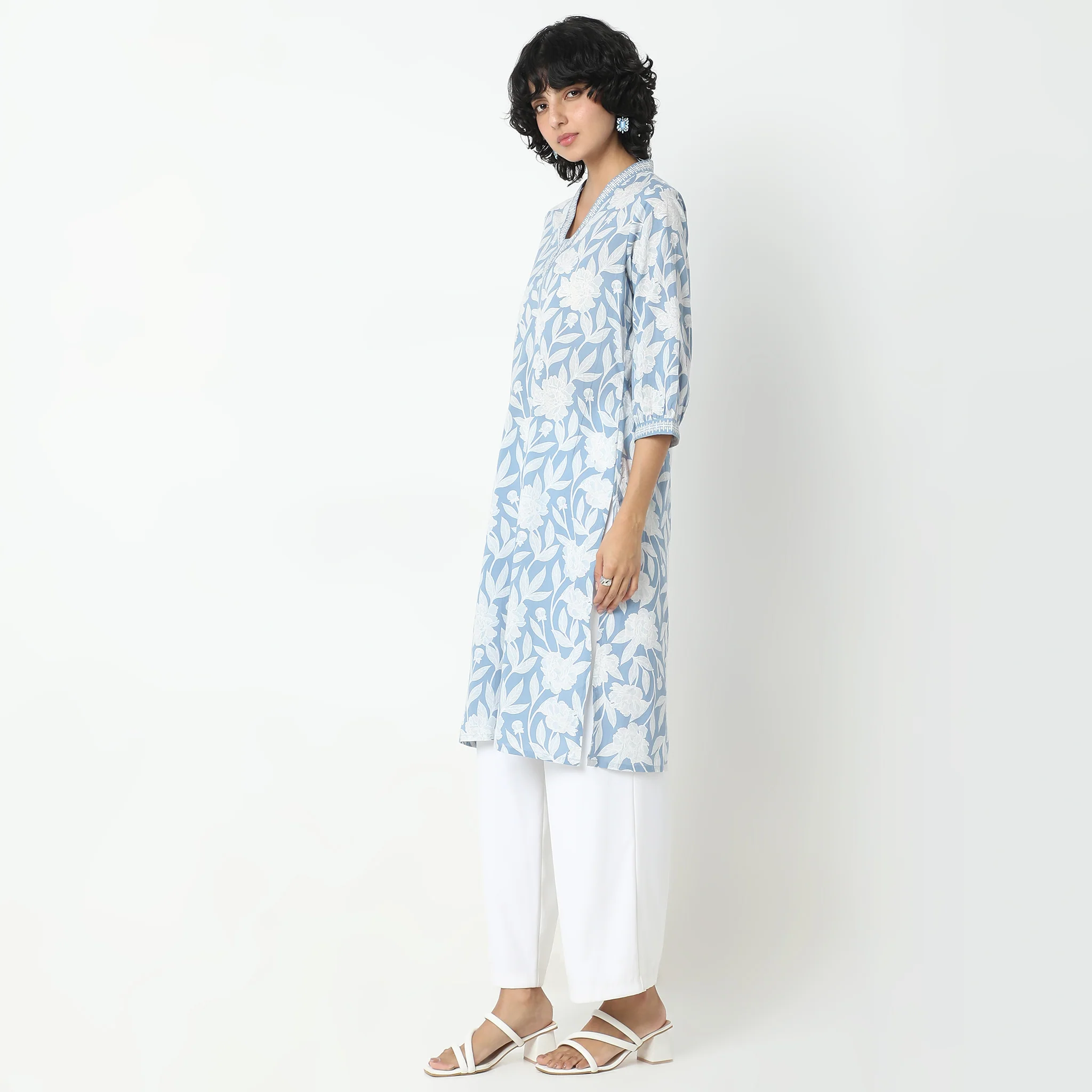 Straight Fit Printed Kurta - Image 5
