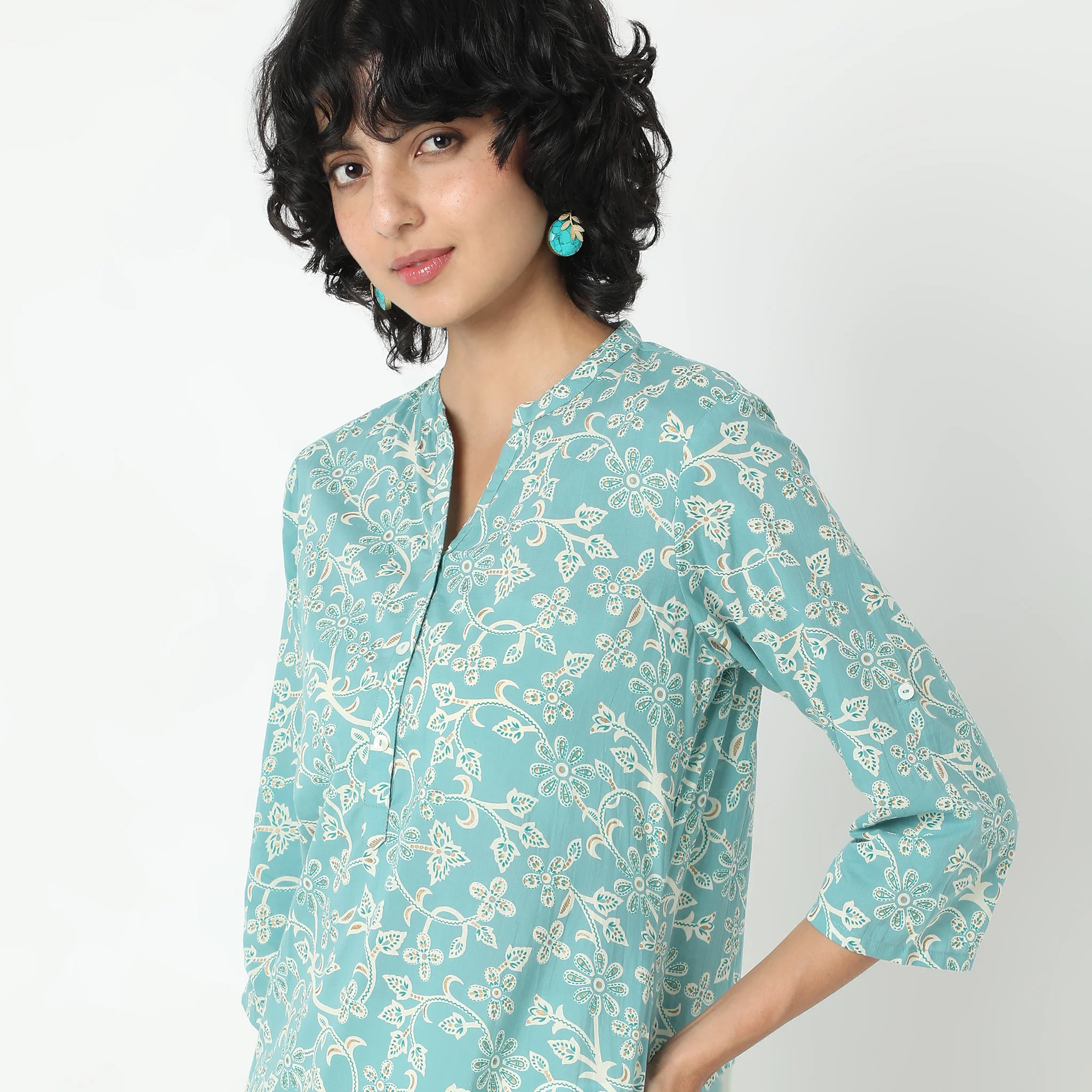 Straight Fit Printed Kurta - Image 4