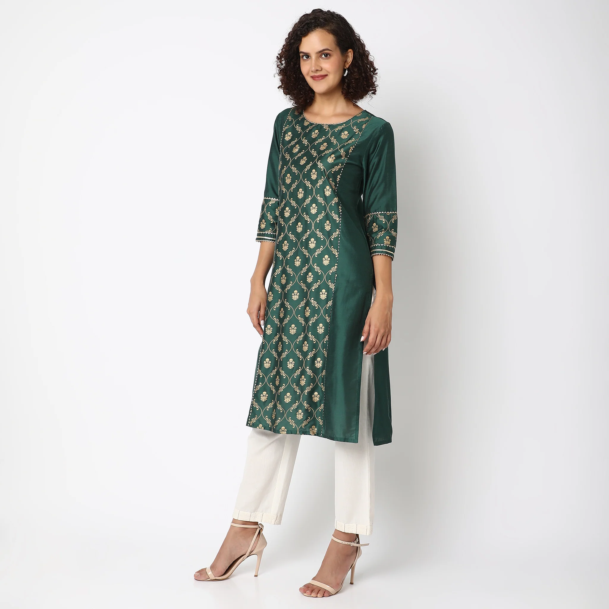 Straight Fit Printed Kurta - Image 5