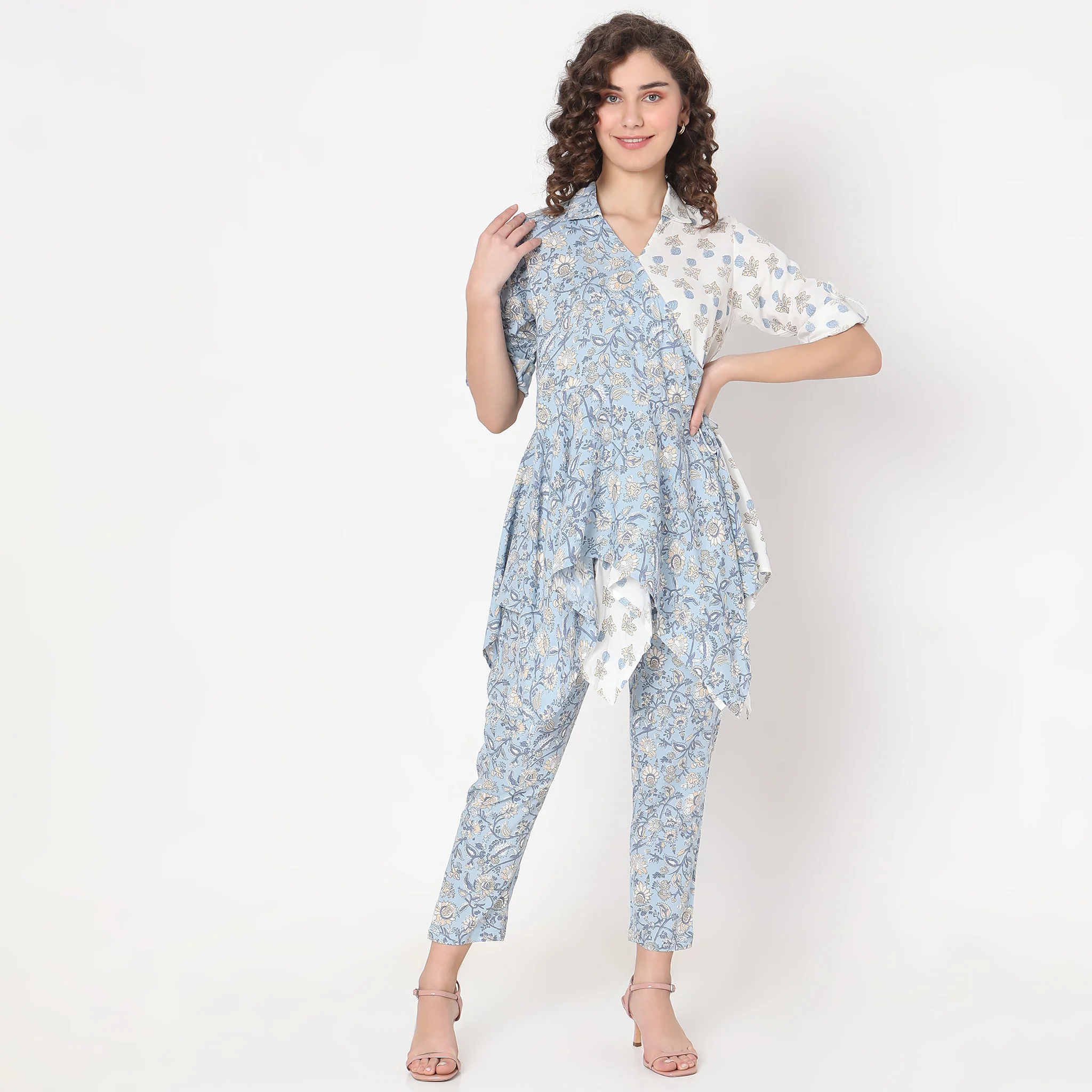 Straight Fit Printed Kurta With Pant Co-Ords - Image 2