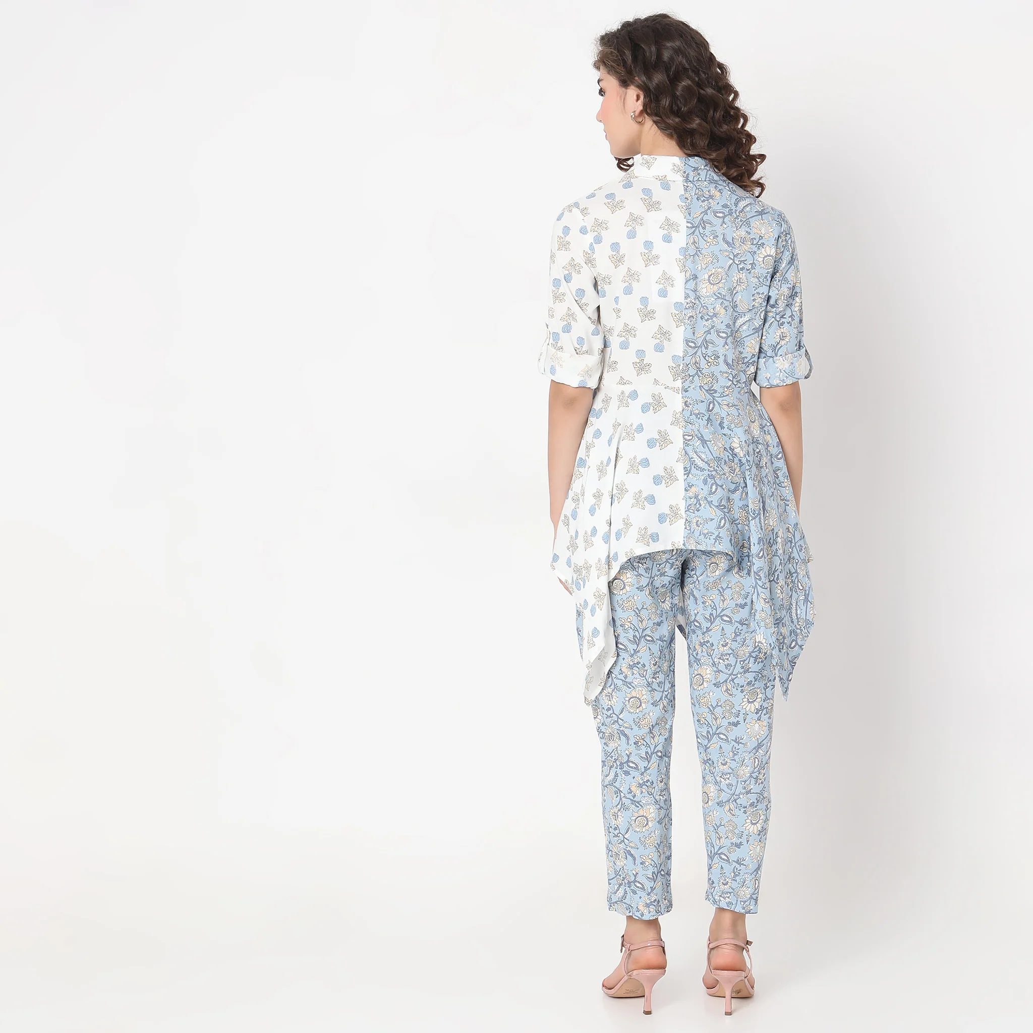 Straight Fit Printed Kurta With Pant Co-Ords - Image 3