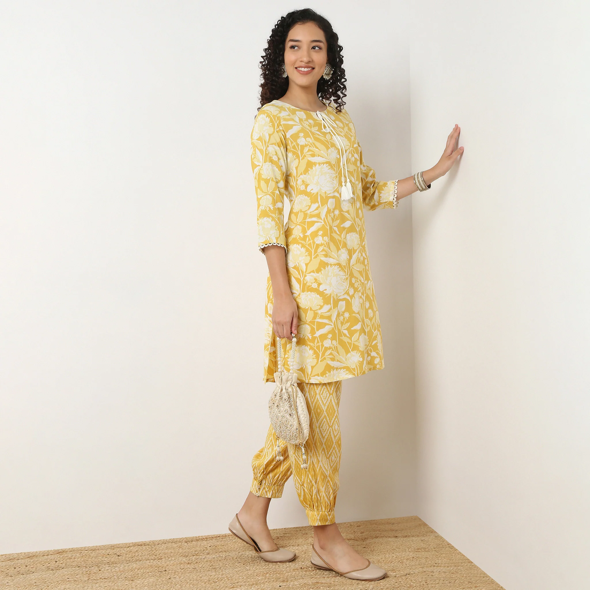 Printed Straight Kurta With Pant Set - Image 8
