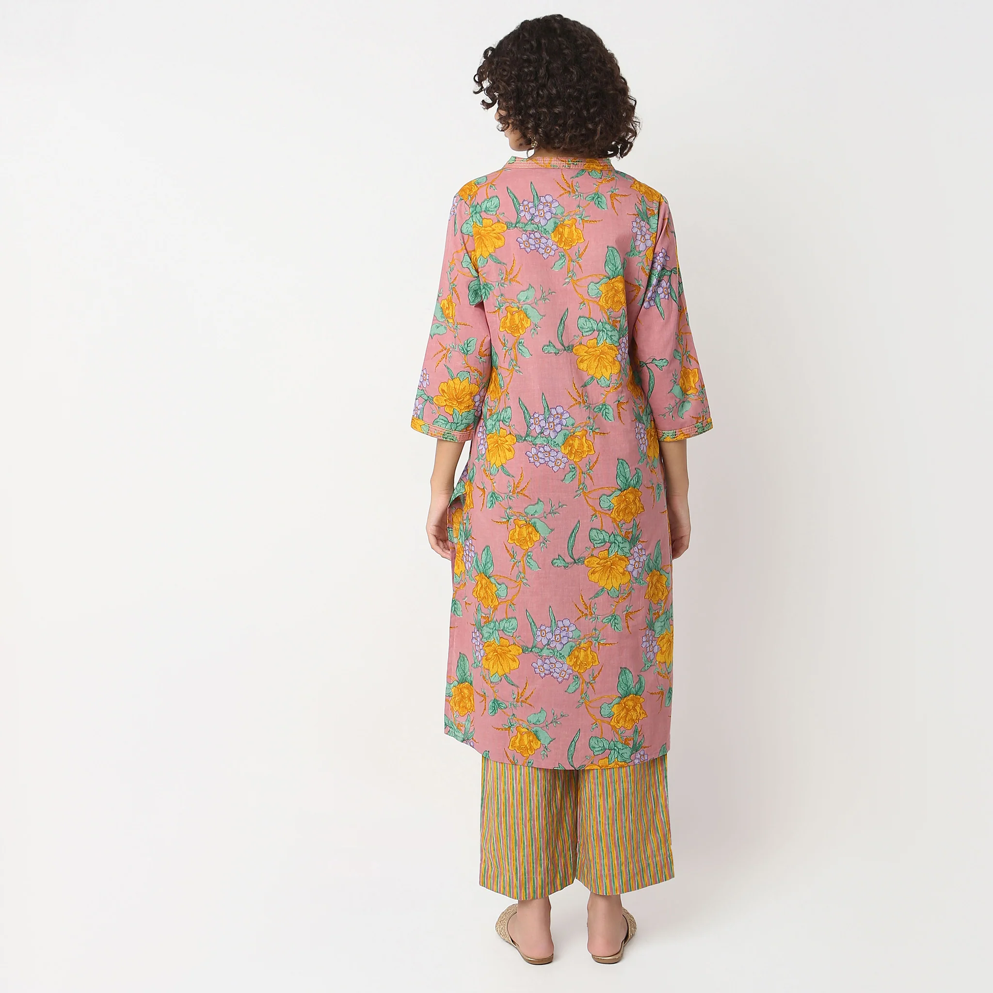 Straight Fit Printed Kurta With Pyjama Set - Image 3