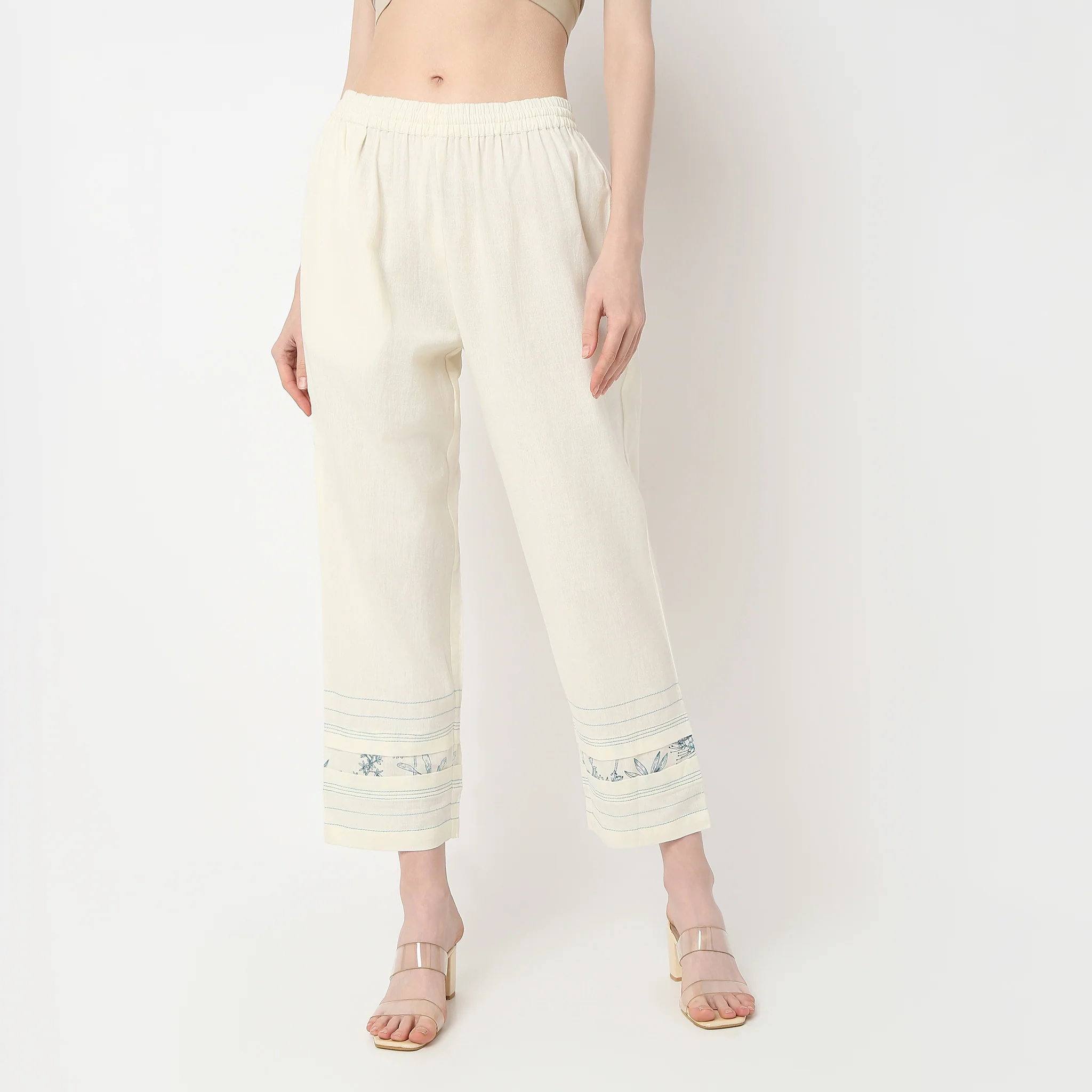 Straight Fit Printed Below Knee Pants - Image 2