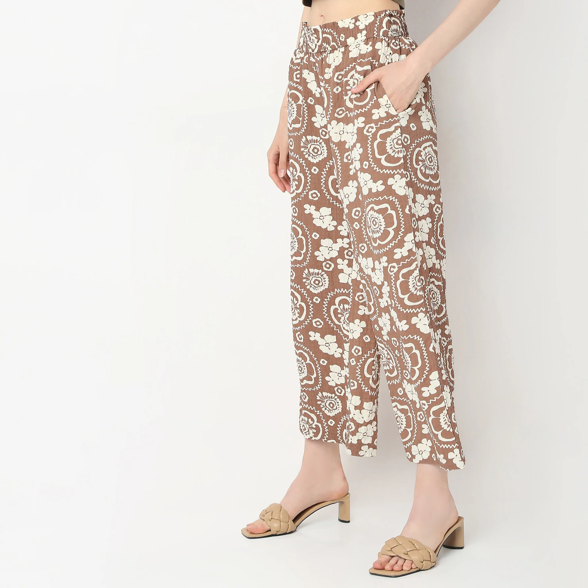 Straight Fit Printed Pants - Image 5
