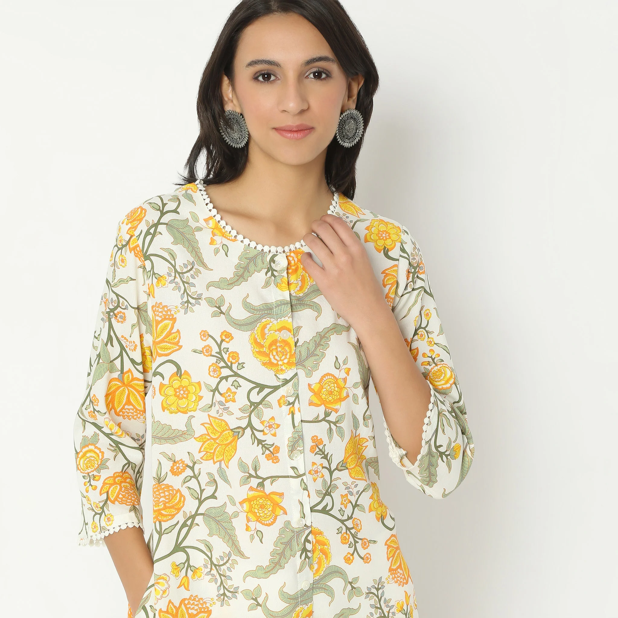 Straight Fit Printed Calf Length Round Neck Kurta - Image 4