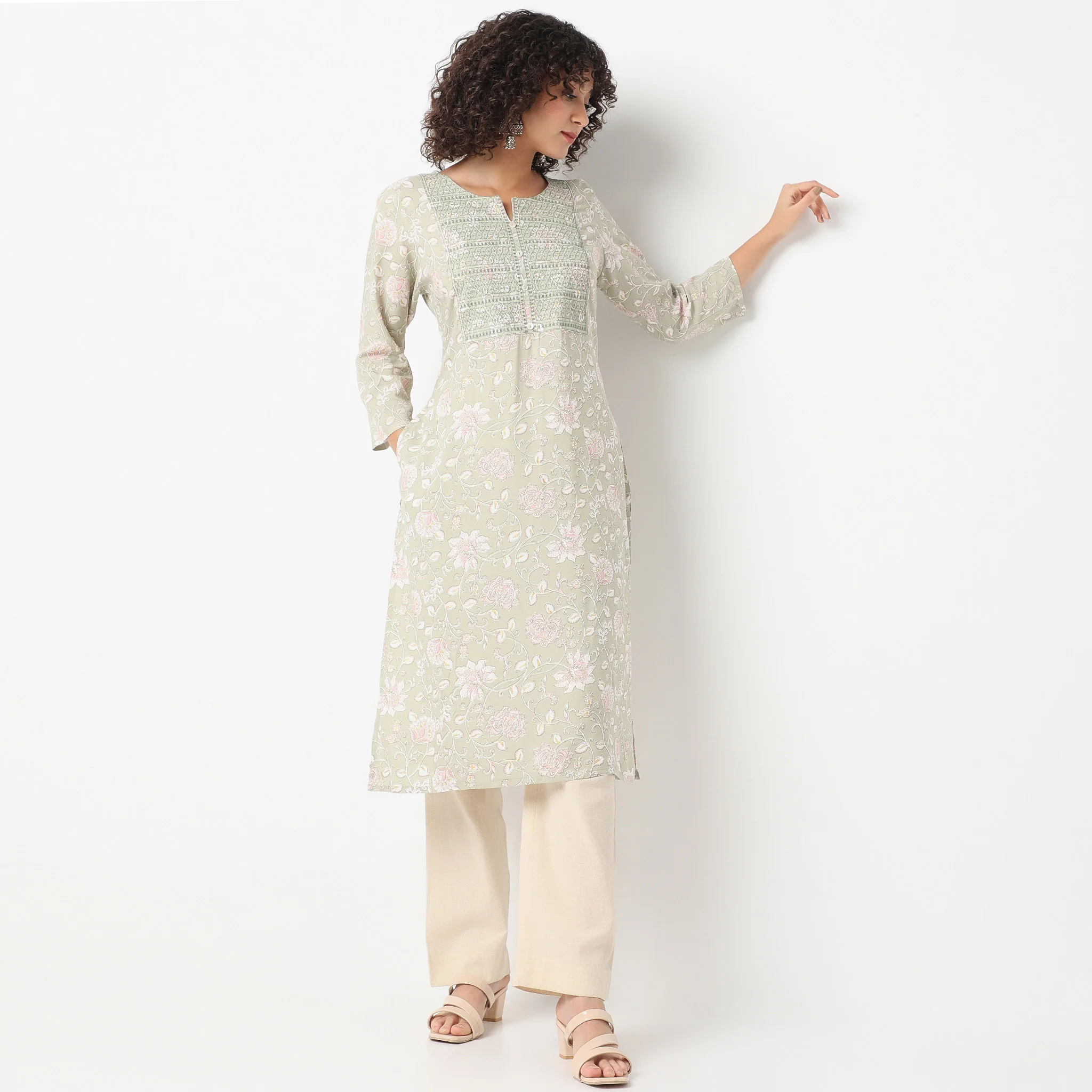 Round Neck Knee Length Three-Fourth Sleeve Straight Fit Embroidered Kurta