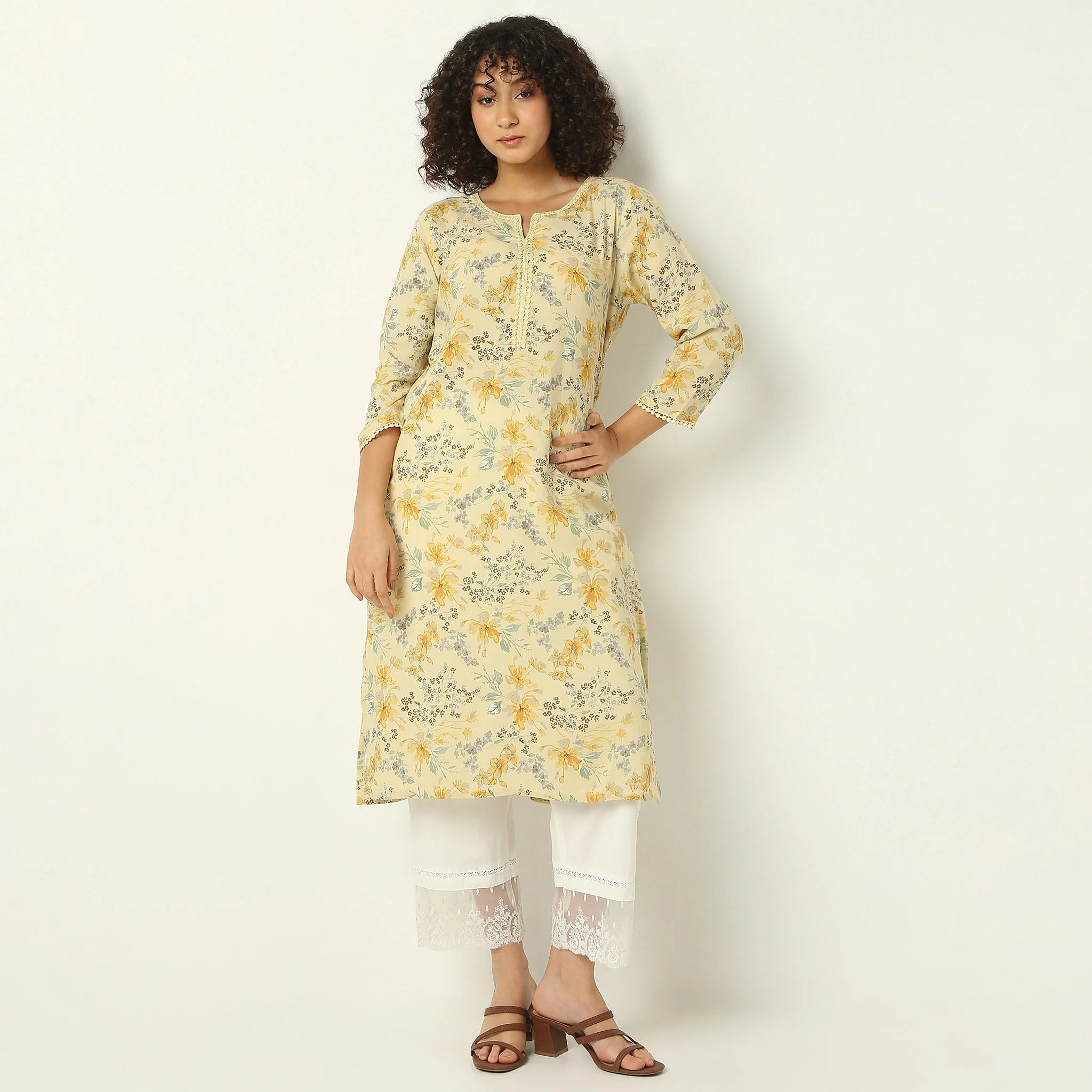 Straight Fit Calf Length Printed Kurta - Image 2