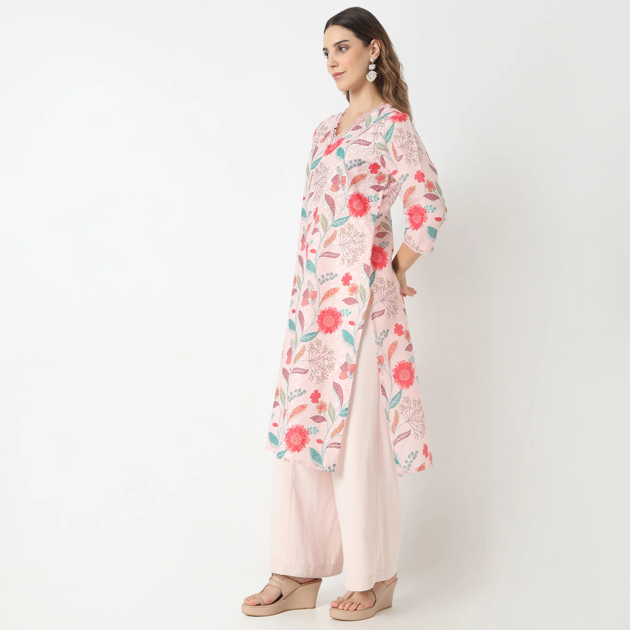 Straight Fit Printed V-Neck Below Knee Kurta - Image 4