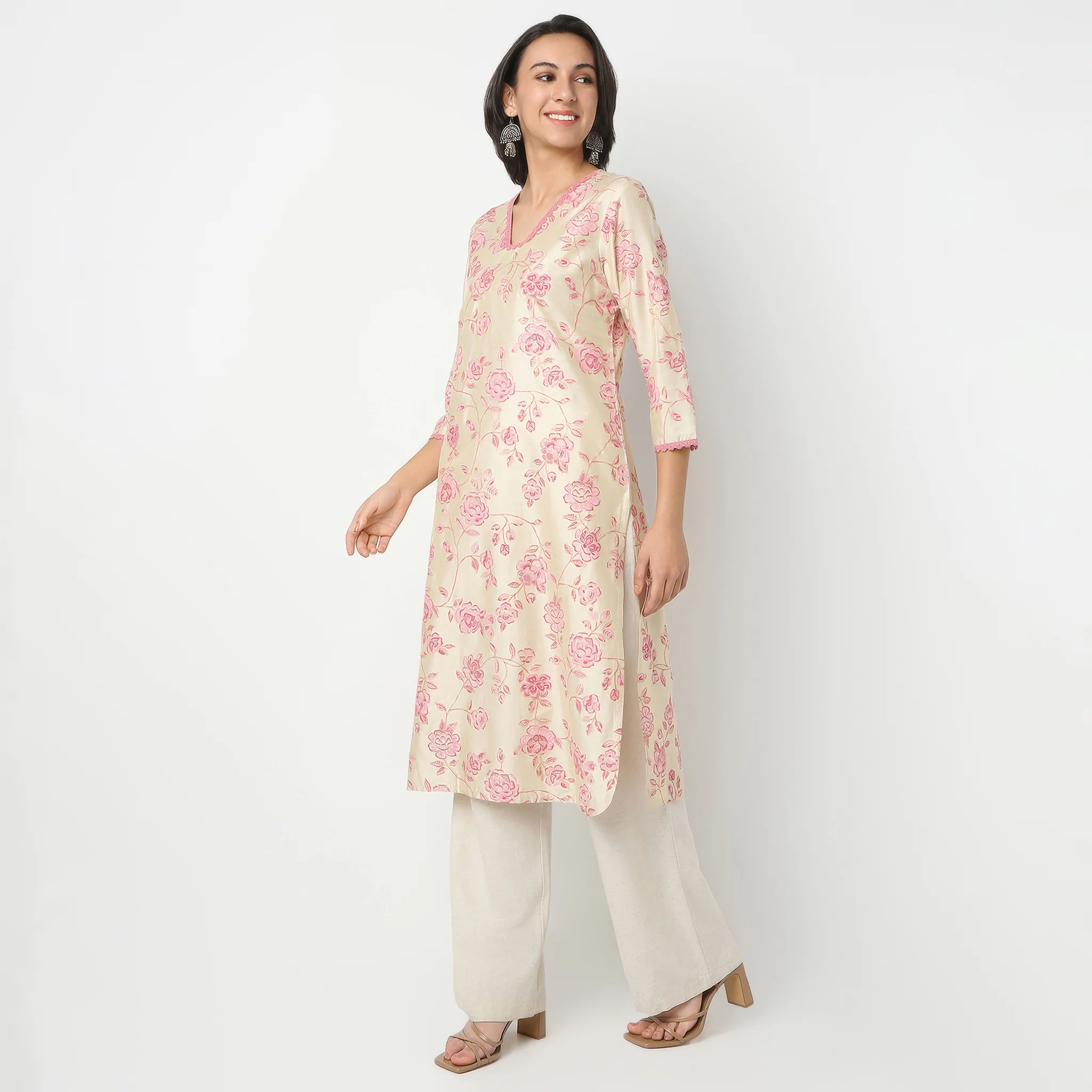 V-Neck Below Knee Three-Fourth Sleeve Straight Fit Printed Placket Kurta - Image 5